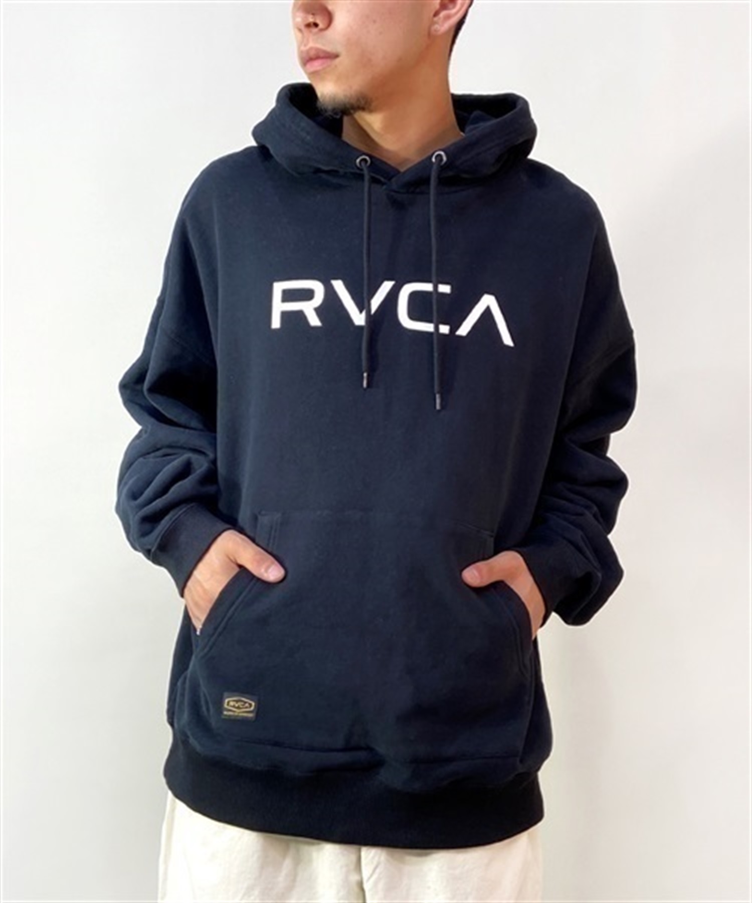 RVCA/ルーカ パーカー プルオーバー スウェット フーディー ロゴ 裏