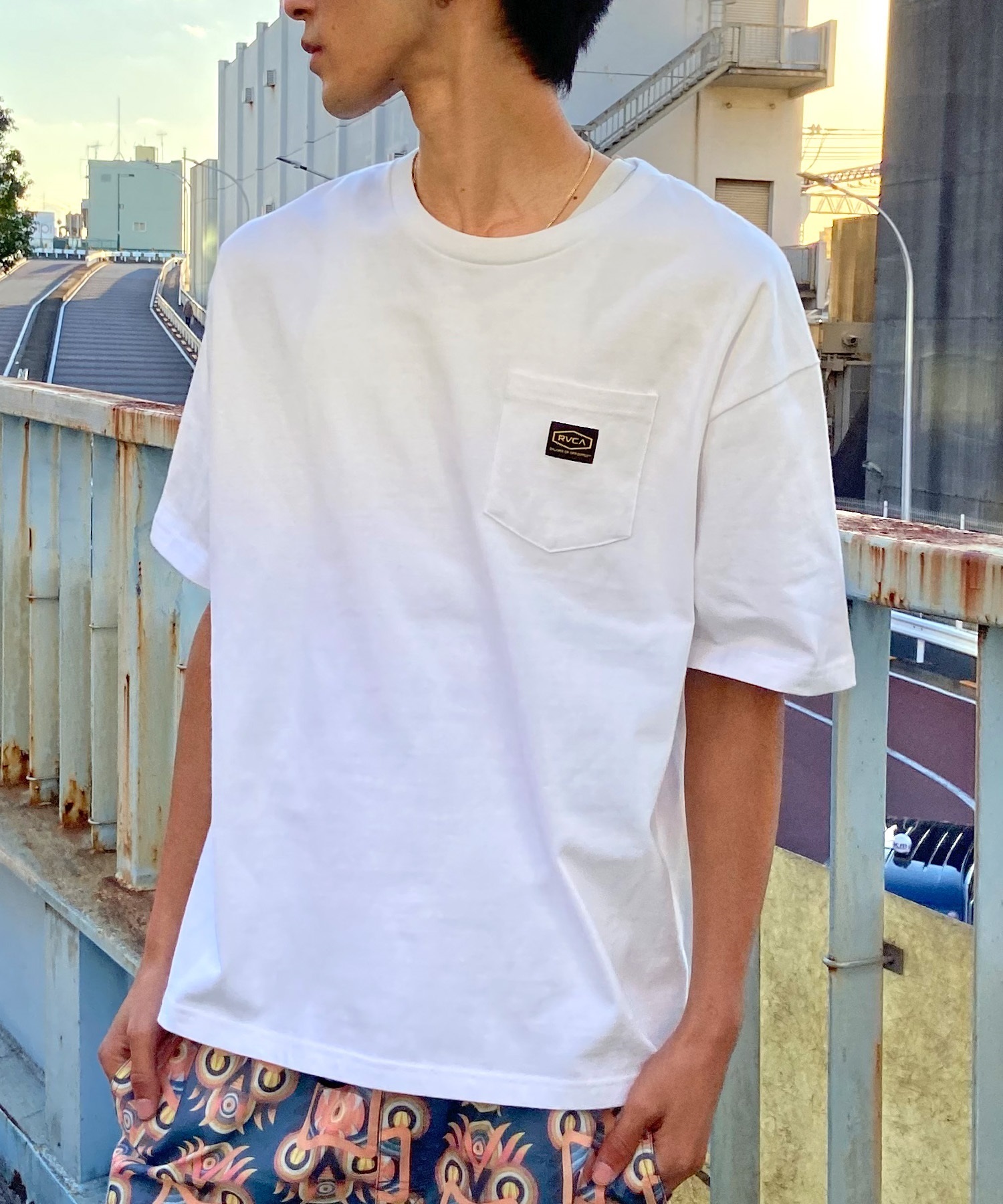 RVCA ルーカ メンズ 半袖 Tシャツ ポケT ポケット 無地 ワンポイント オーバーサイズ クルーネック BE041-230(WHT-S)