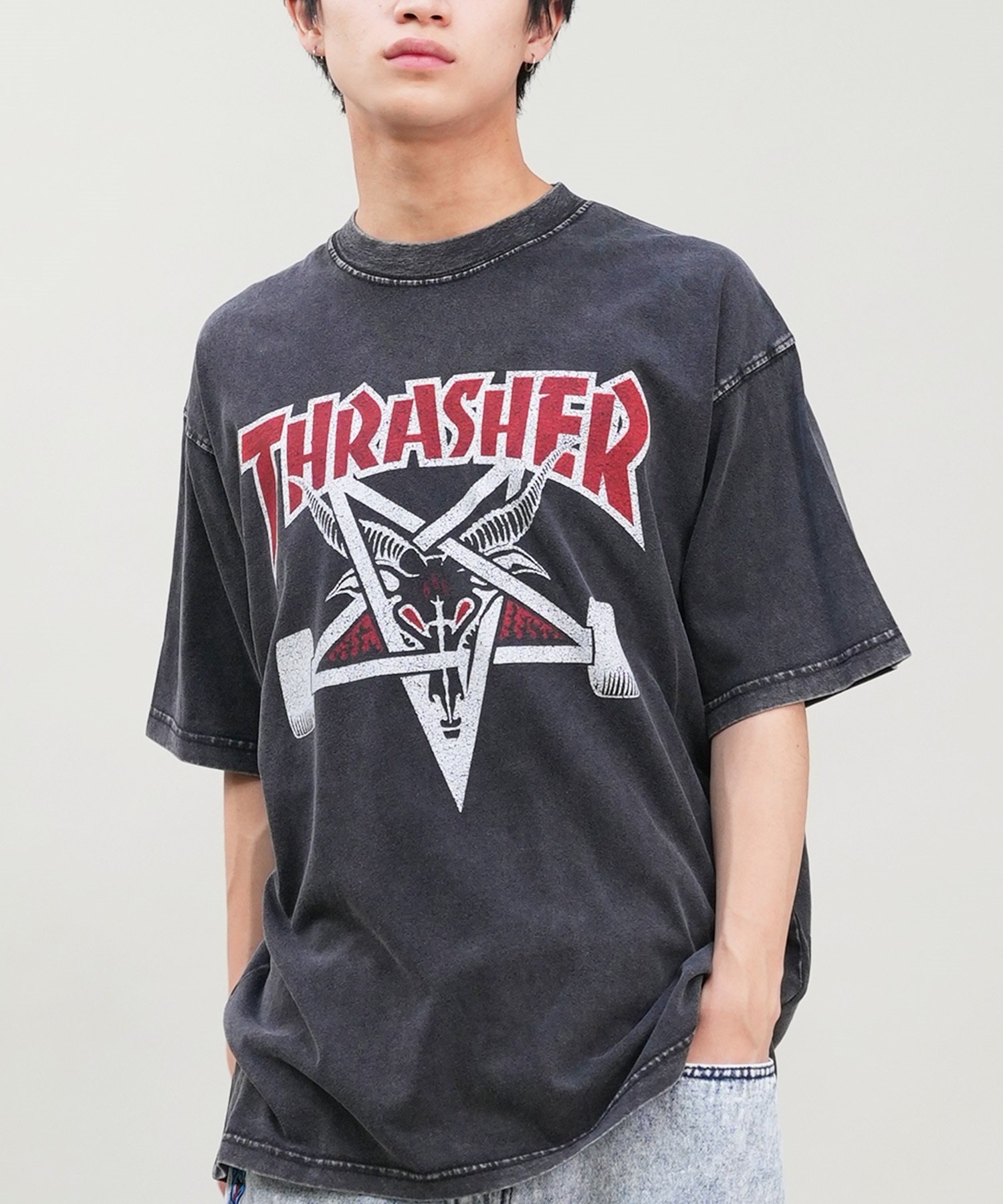 THRASHER スラッシャー メンズ 半袖 Tシャツ ブランドロゴ ピグメント加工 THMM-24SMSST01 ムラサキスポーツ限定(BLK3-M)