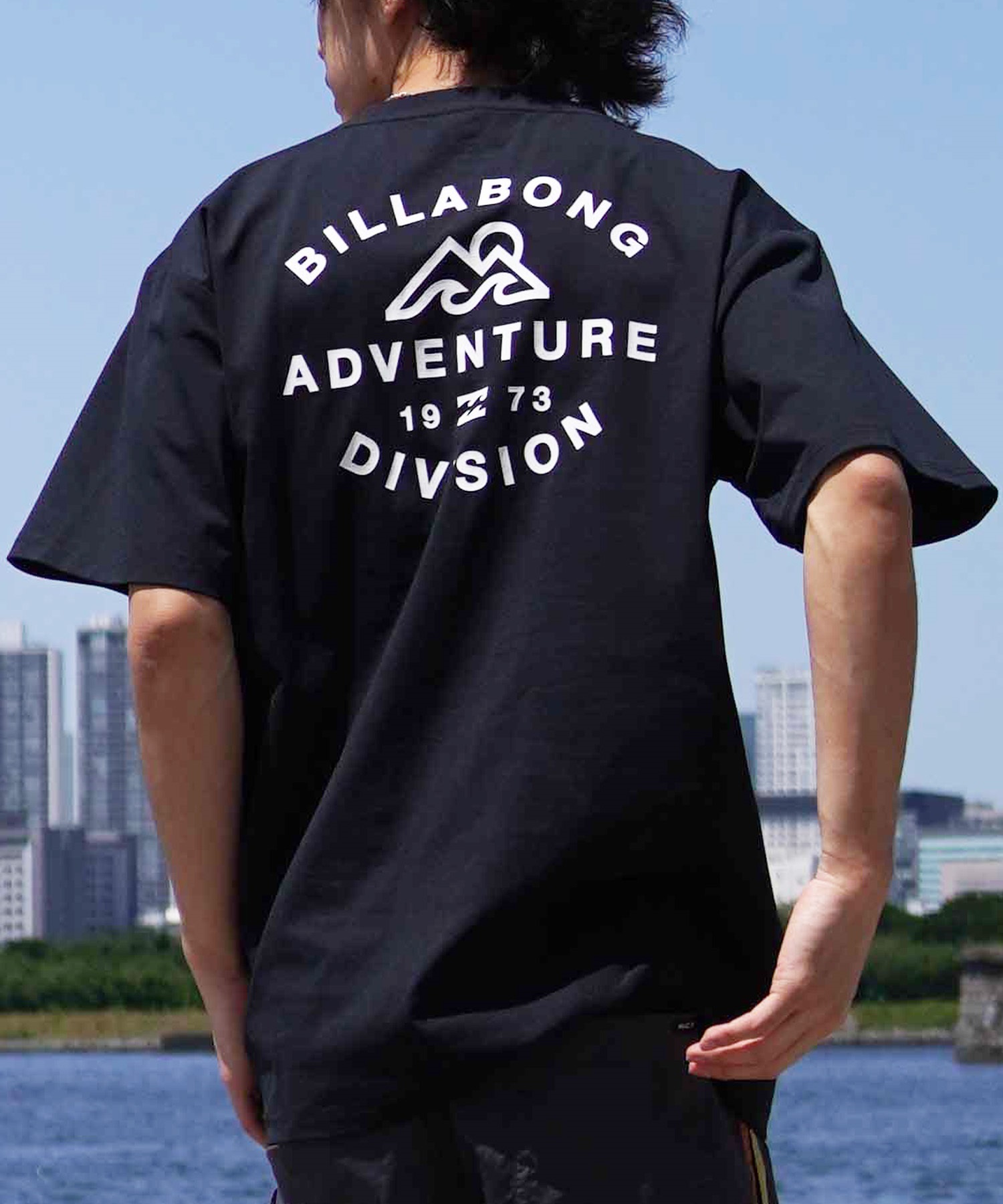 BILLABONG ビラボン ラッシュガード 半袖 水陸両用 メンズ Tシャツ バックプリント UVカット ユーティリティ FIRMA STRETCH TEE BE01A-862(BLK-M)