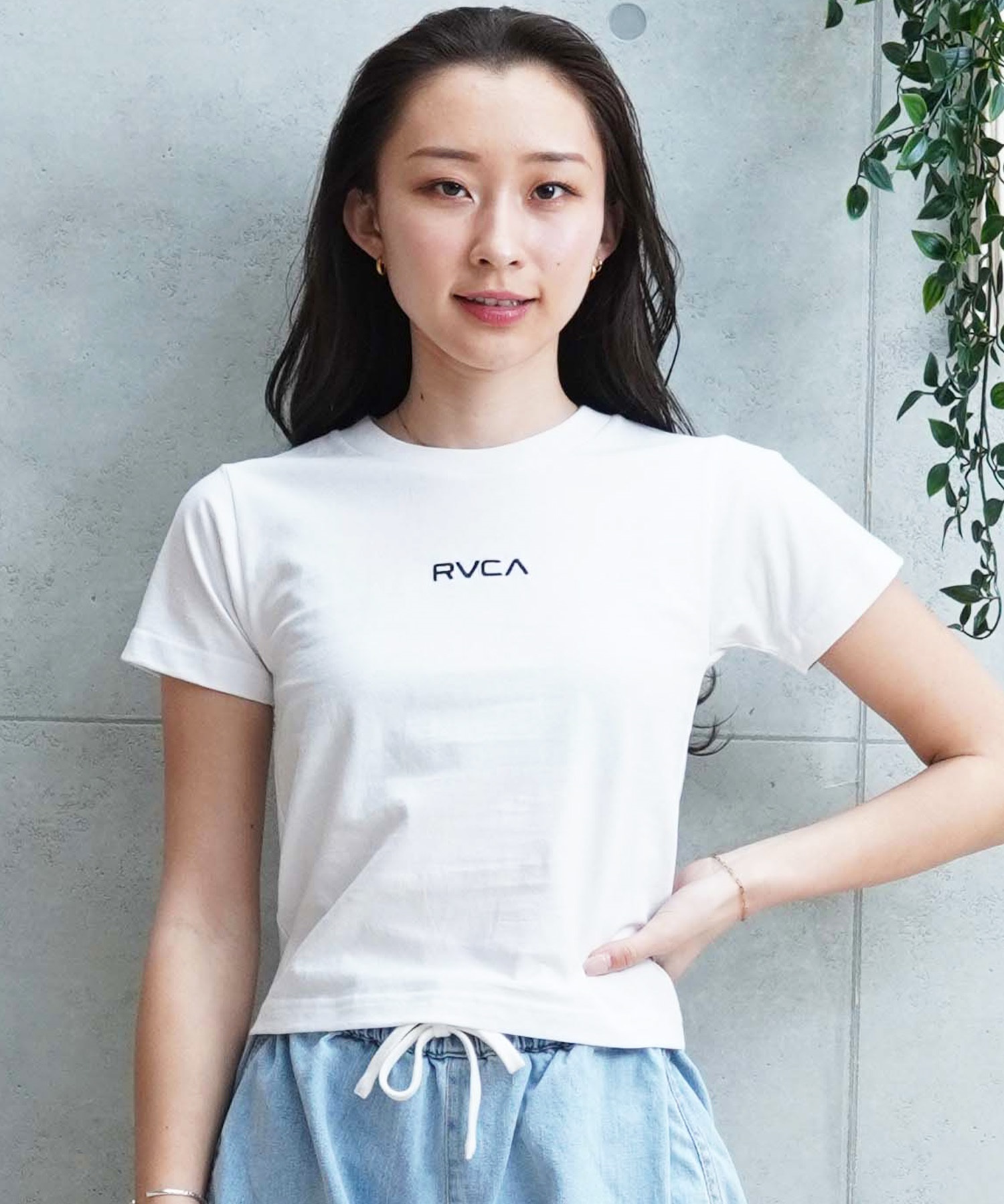 【クーポン対象】RVCA ルーカ レディース 半袖Tシャツ チビT ブランドロゴ BE043-222(WHT-S)