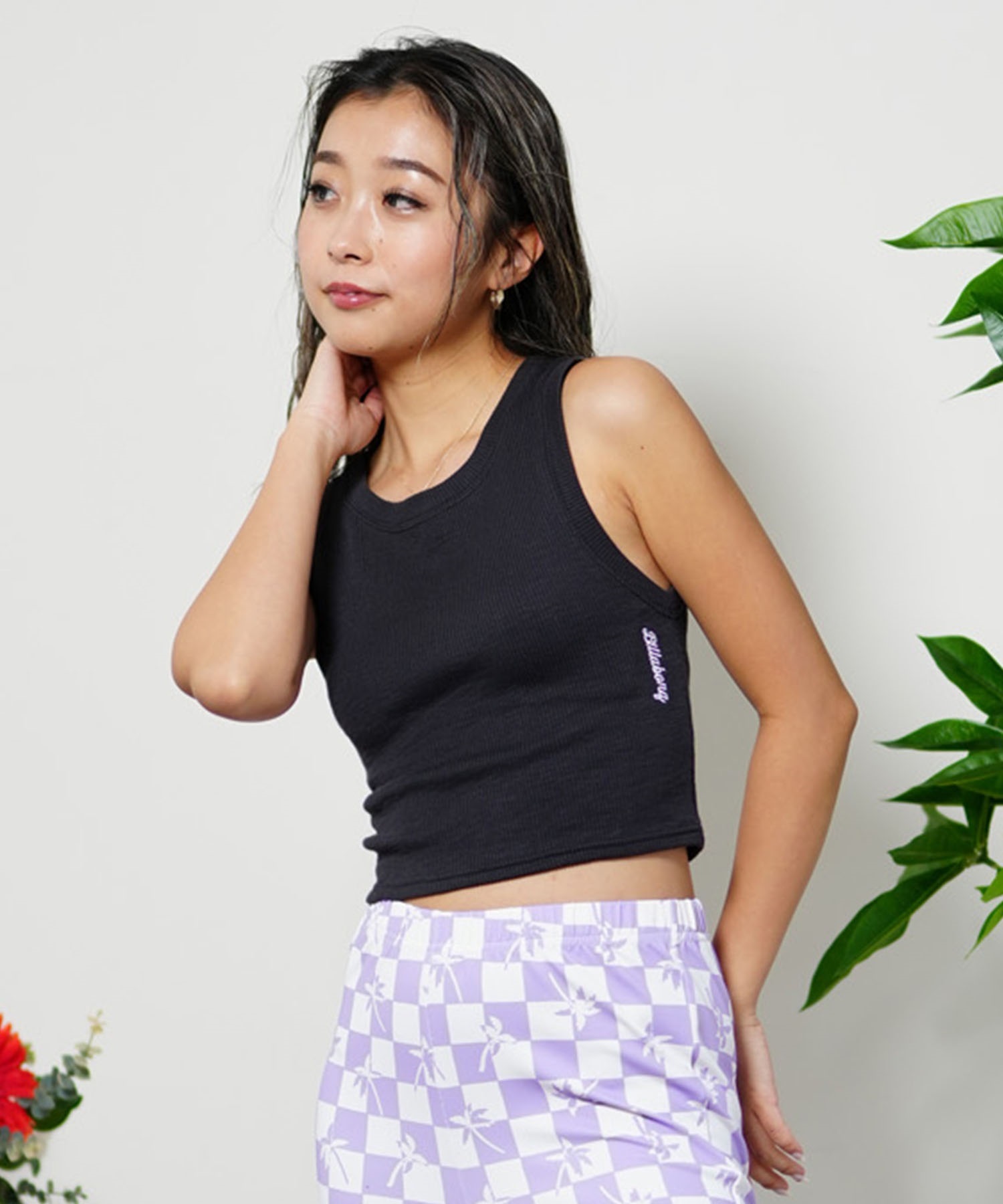 【クーポン対象】BILLABONG ビラボン レディース ショート丈タンク アメスリタンクトップ ワンポイント BE013-362(BLK-M)