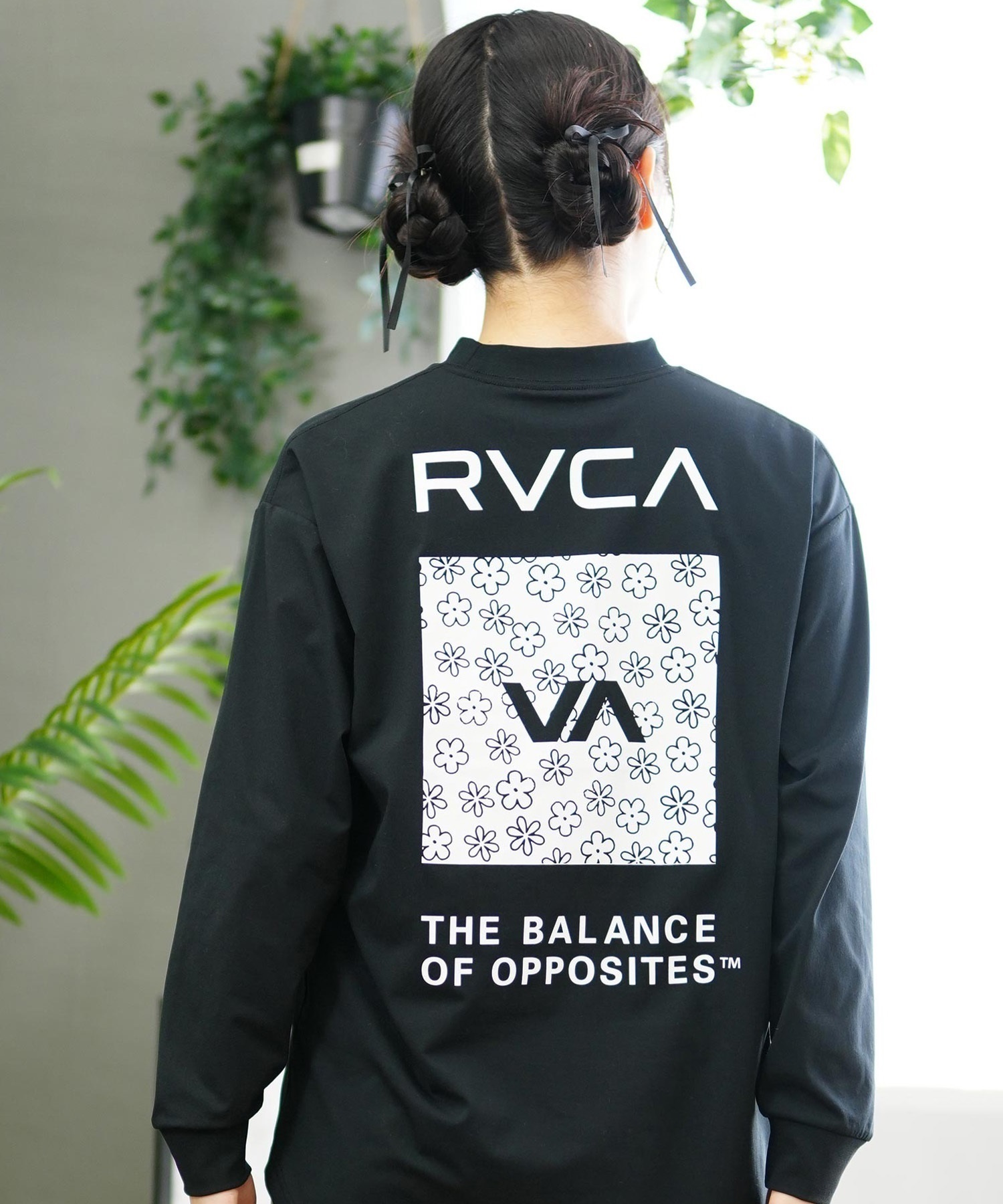 RVCA ルーカ レディース ラッシュガード Tシャツ 長袖 ロンT バックプリント 水陸両用 ユーティリティ UVカット BE04C-P81(BLK-M)