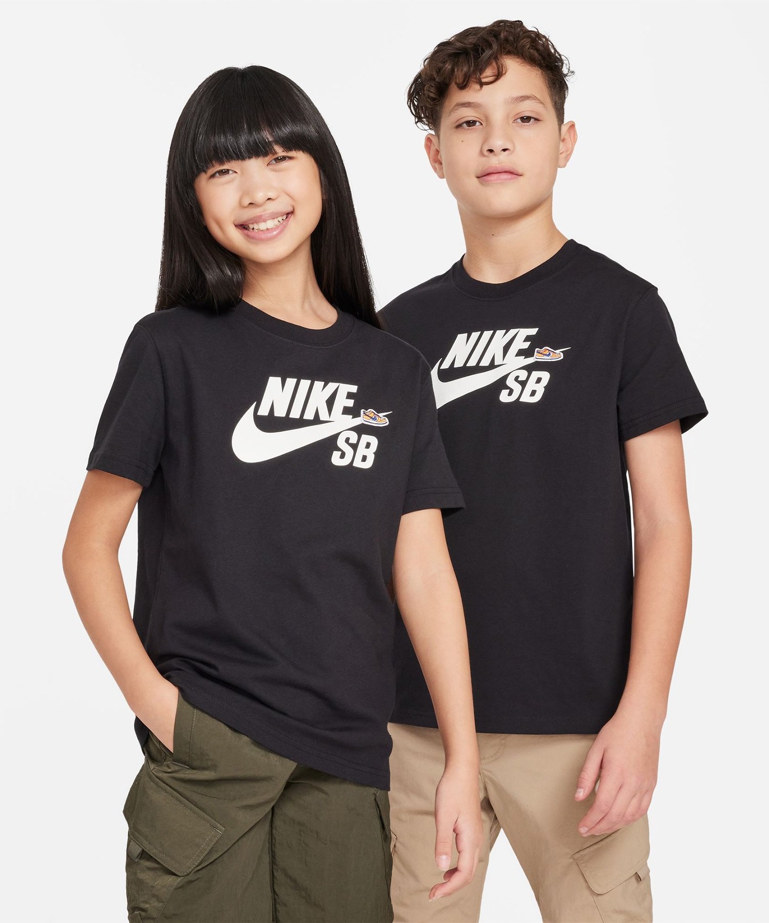 NIKE SB ナイキエスビー キッズ ジュニア Tシャツ 半袖 FN9673-010 ショートスリーブ｜ムラサキスポーツオンラインストア 通販