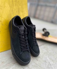 NIKE SB/ナイキエスビー ZOOM BLAZER LOW PRO GT / ズーム ブレーザー レディース メンズ シューズ  DC7695-003(003-23.0cm)