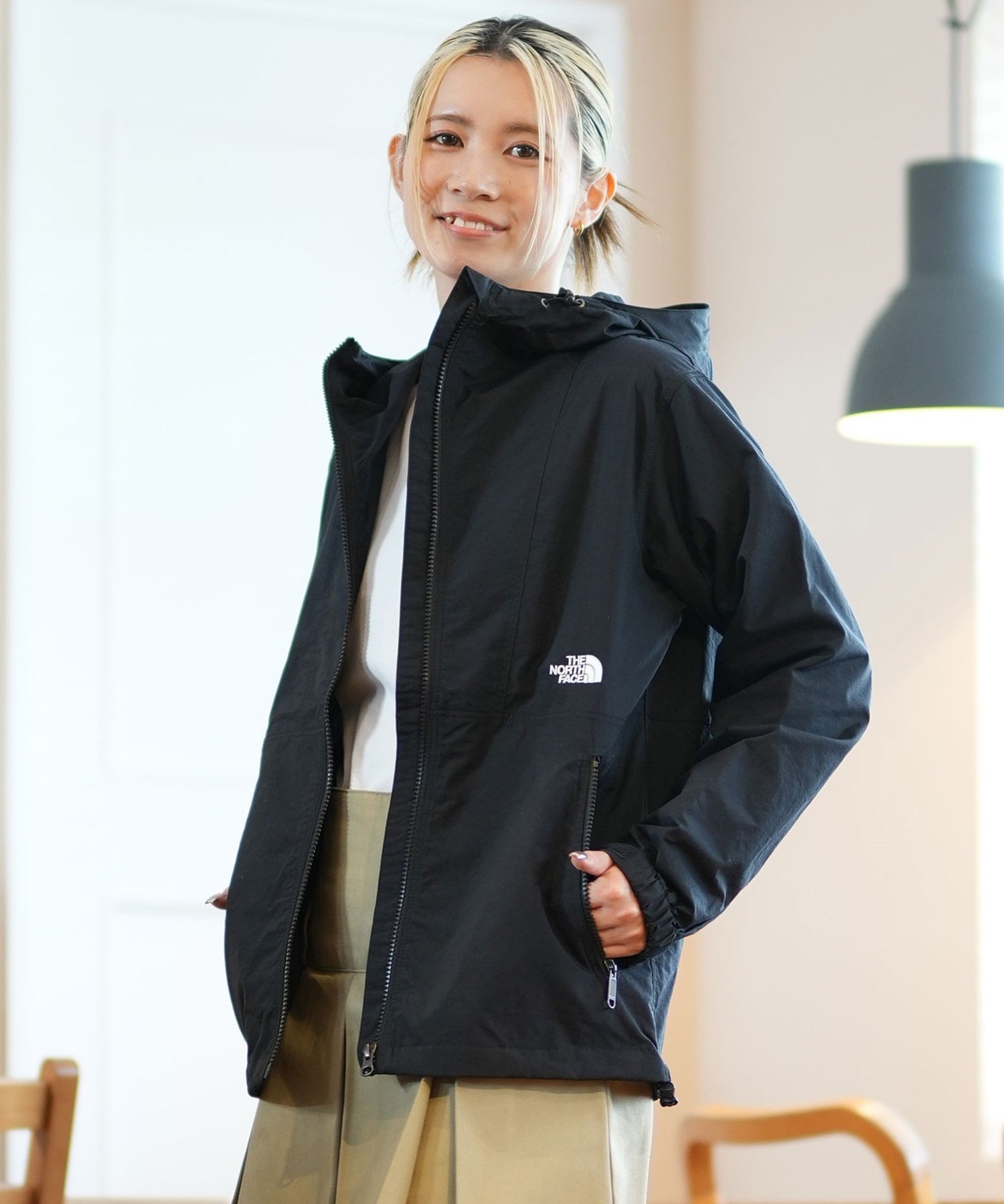 THE NORTH FACE ザ・ノース・フェイス ジャケット レディース 撥水 ナイロンジャケット コンパクトジャケット NPW72230 アウター/ ジャケット｜ムラサキスポーツオンラインストア 通販