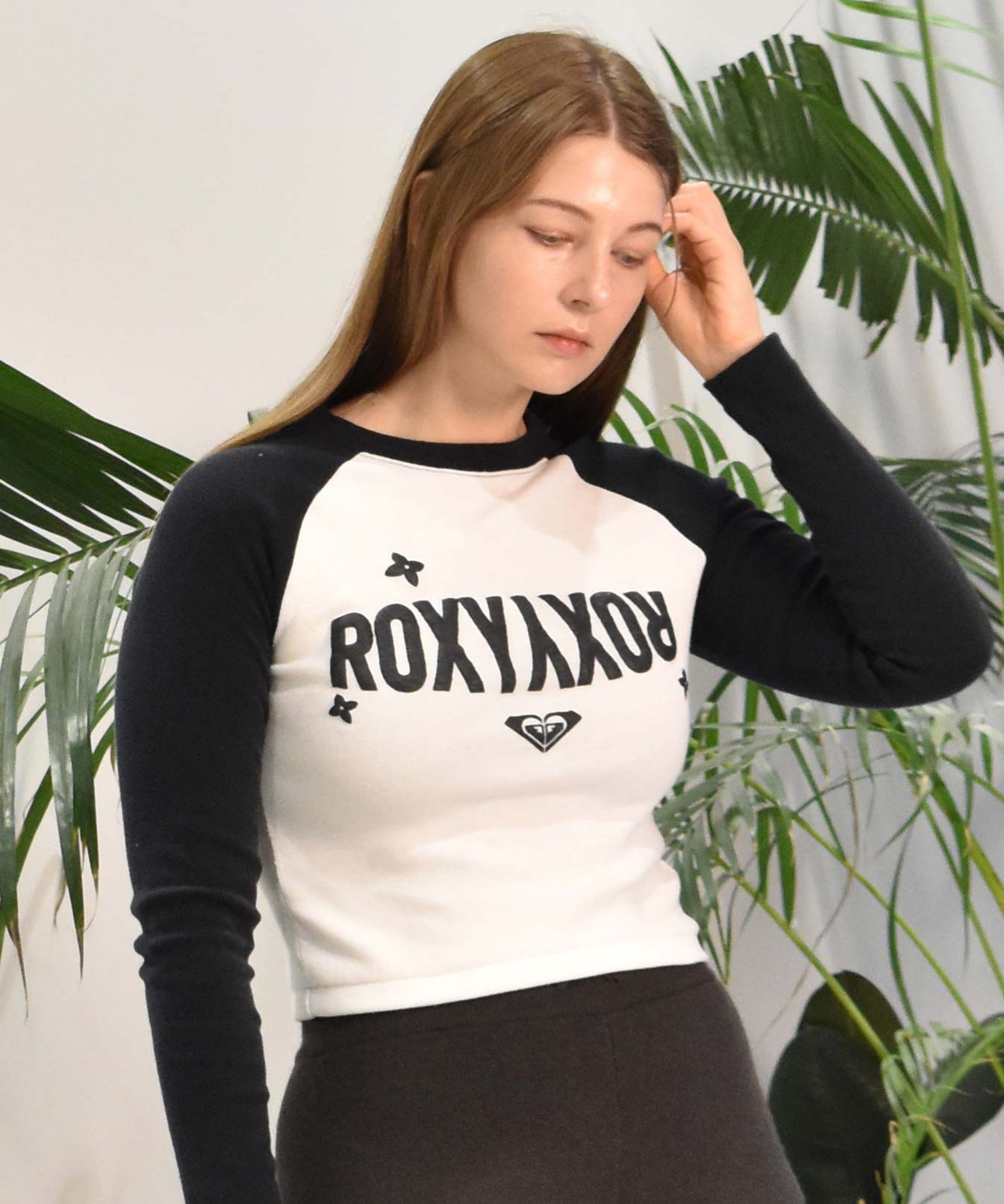 ROXY ロキシー 長袖 Tシャツ レディース ロンT ラグラン ロゴ フロントプリント ショート丈 RLT244609T(BWH-M)