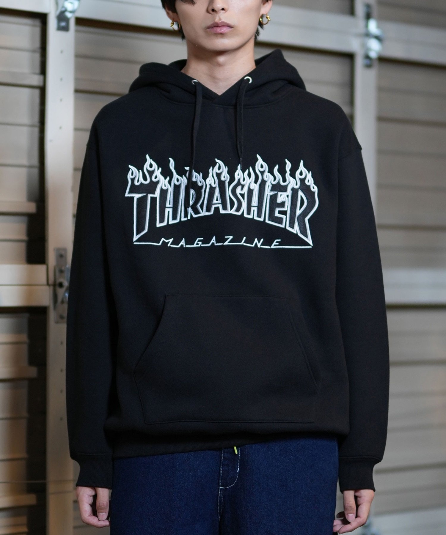 THRASHER スラッシャー パーカー プルオーバー メンズ スウェット フーディー アップリケロゴ刺繍 ビッグシルエット 裏起毛 243TH1PK010 ムラサキスポーツ限定(BLK-M)