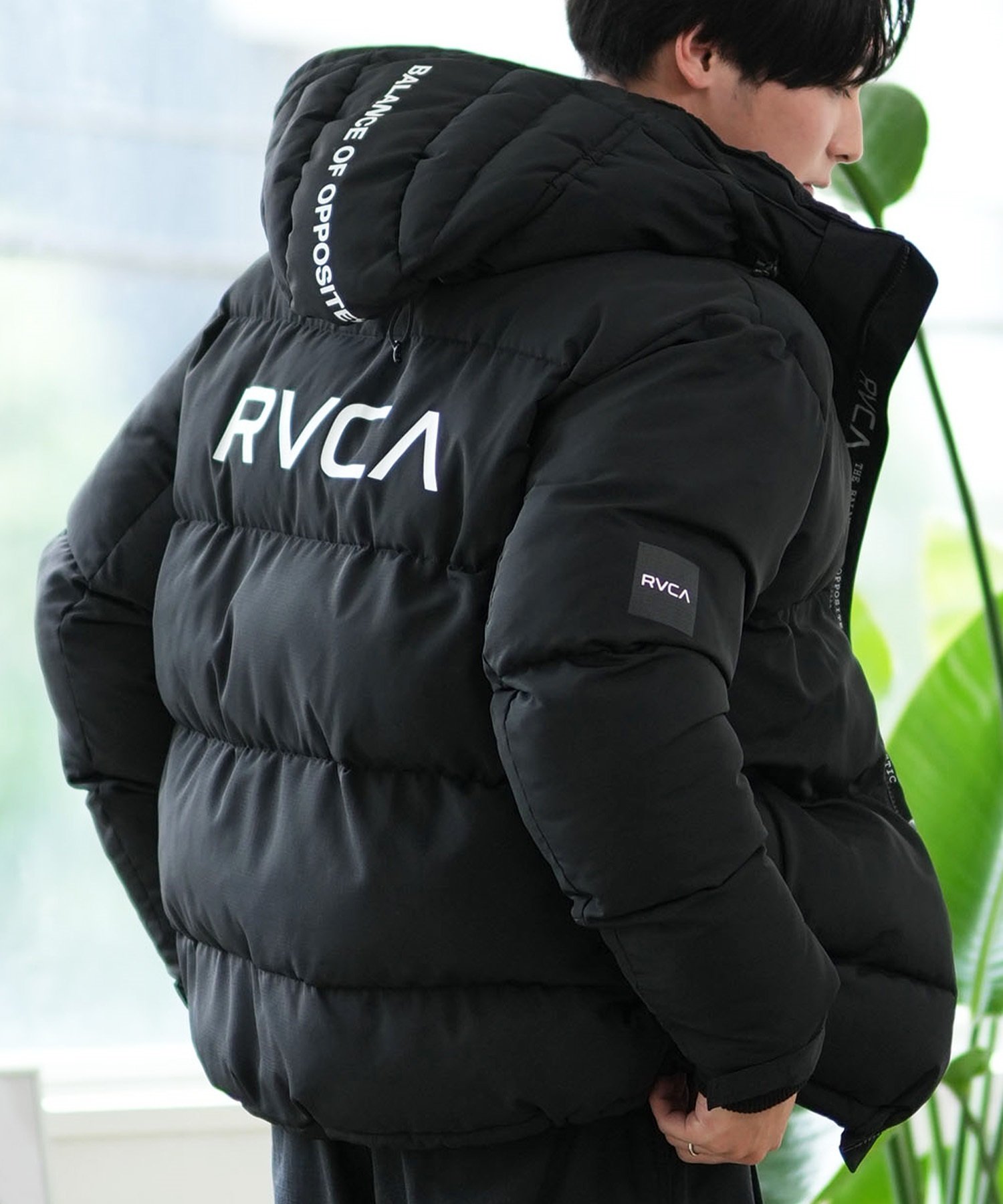 RVCA ルーカ アウター 中綿 メンズ ジャケット バックロゴ BE042-767(BLK-S)