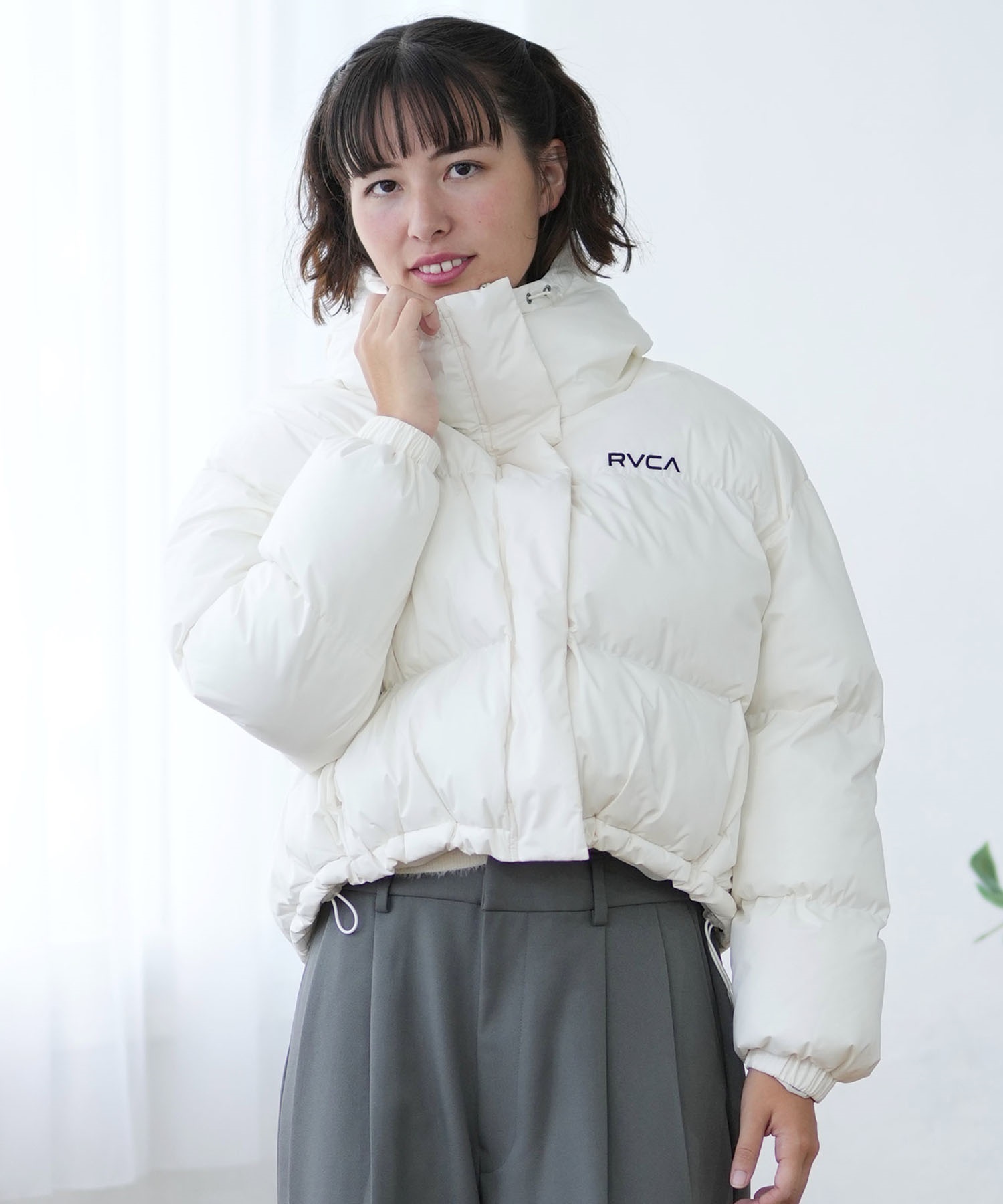 RVCA ルーカ 中綿 ジャケット レディース ショート丈 MINI RVCA SHORT PUFFER HD JKT BE044-761(CLO-M)