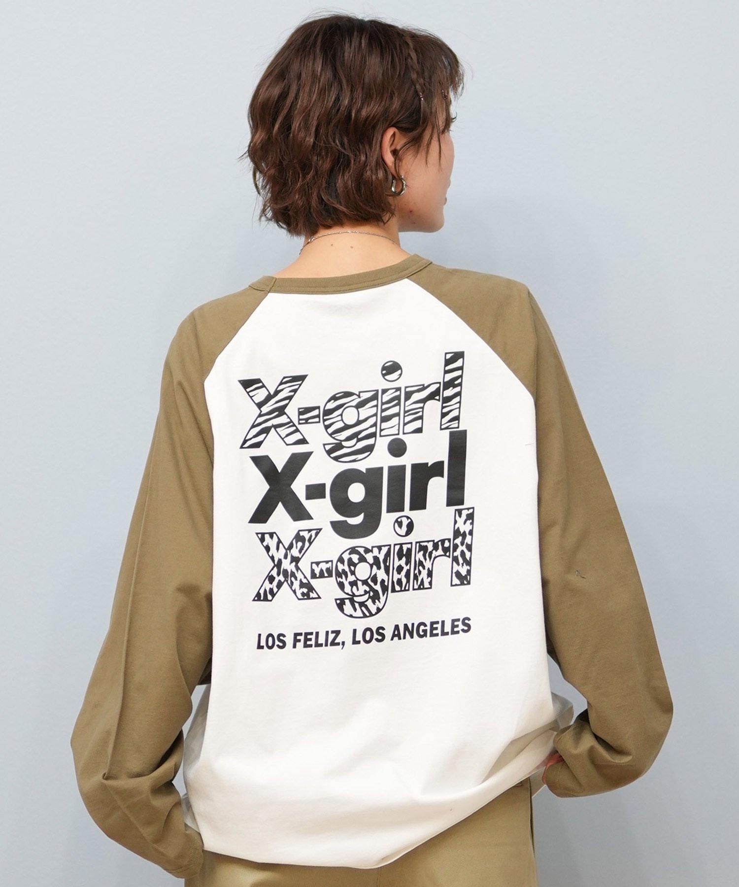 X-girl エックスガール 長袖 Tシャツ レディース ロンT ラグラン バックプリント オーバーサイズ ANML TRPL LG BB BIG TEE 105251011026(OLIVE-S)