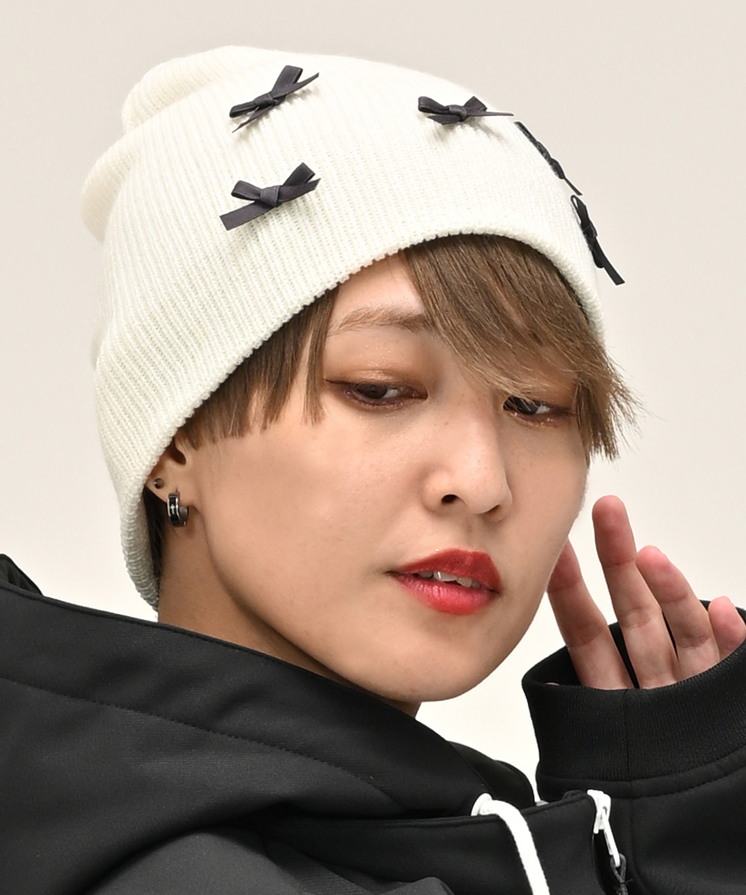 スノーボード ビーニー レディース 6KNOT シックスノット MINI BOW BEANIE 6KKC0201 ムラサキスポーツ 23-24モデル KX L15(NR/CH-ONESIZE)