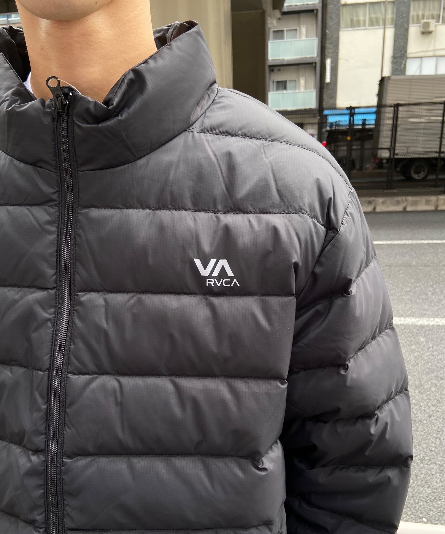 RVCA ダウンジャケット パフジャケット 定価19,800円 - rotaract.lt