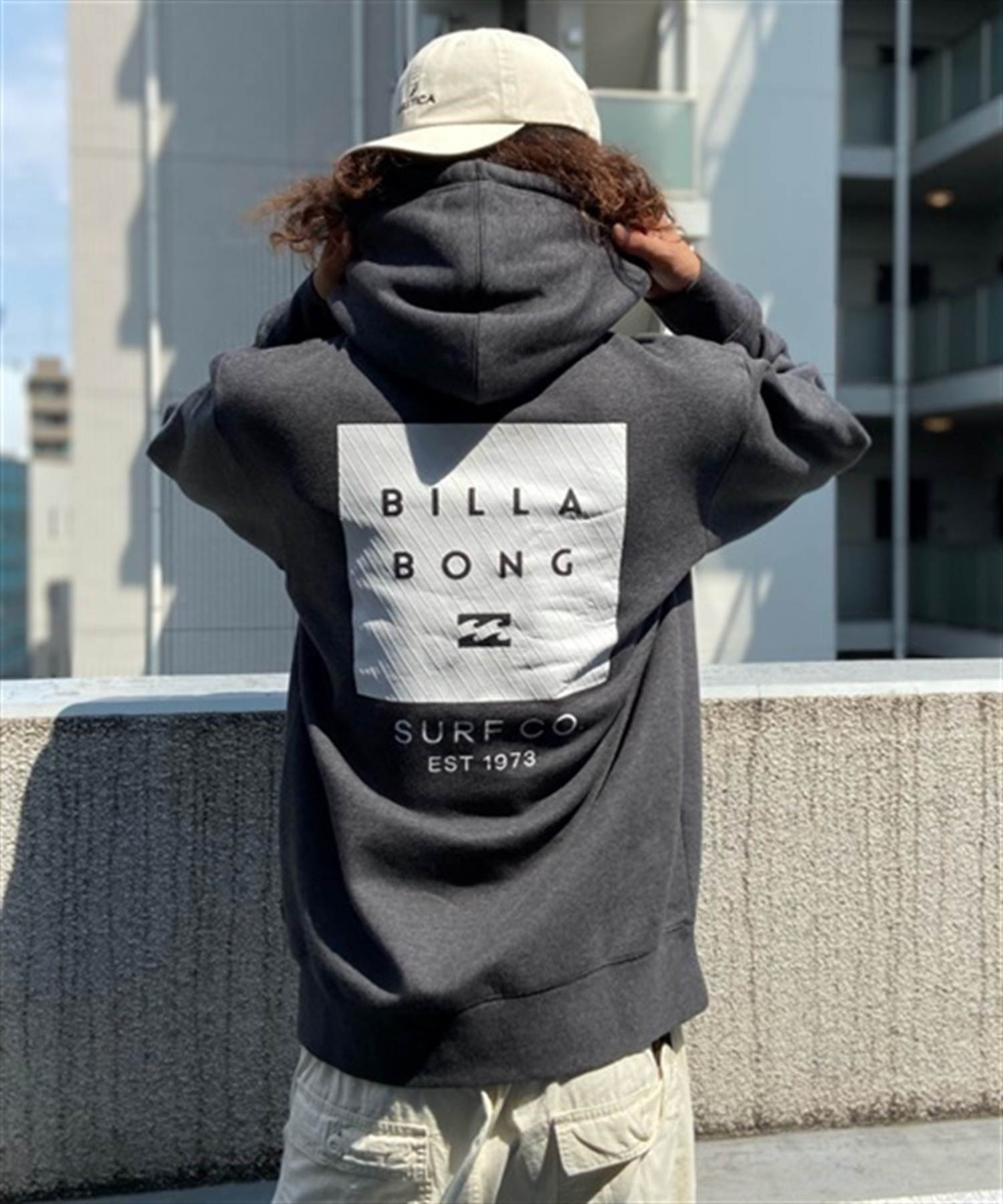 在庫品 半額以下 billabong ビラボン マウンテンパーカー M | www