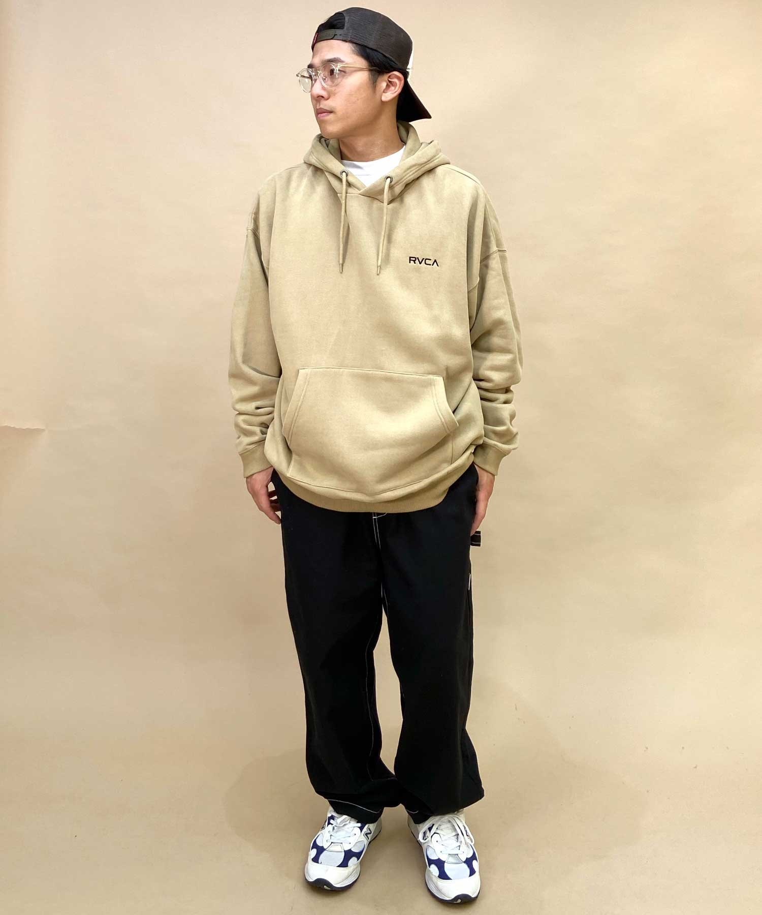 RVCA/ルーカ メンズ スクエア ロゴ オーバーサイズ クルーネック パーカー BD042-162(WHT-S)