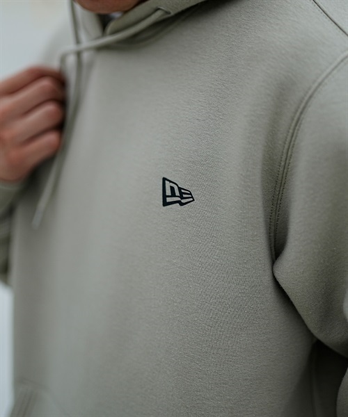 NEW ERA/ニューエラ PA TECH SWEAT POH VERTICAL LOGO パーカー プル