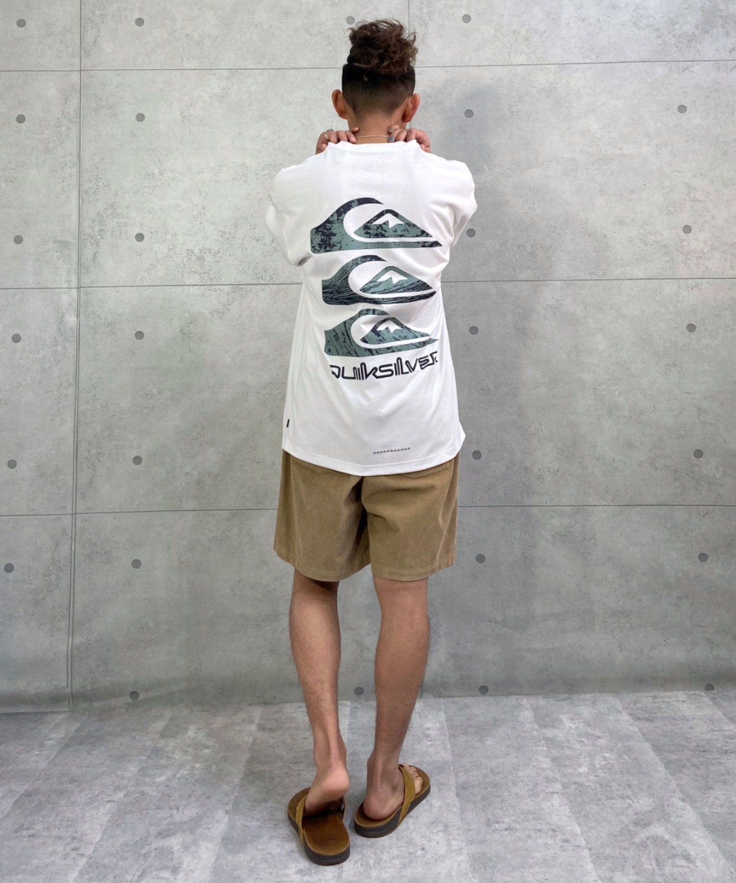 QUIKSILVER クイックシルバー QST221034 メンズ 半袖 Tシャツ バックプリント ルーズシルエット(BGE-M)