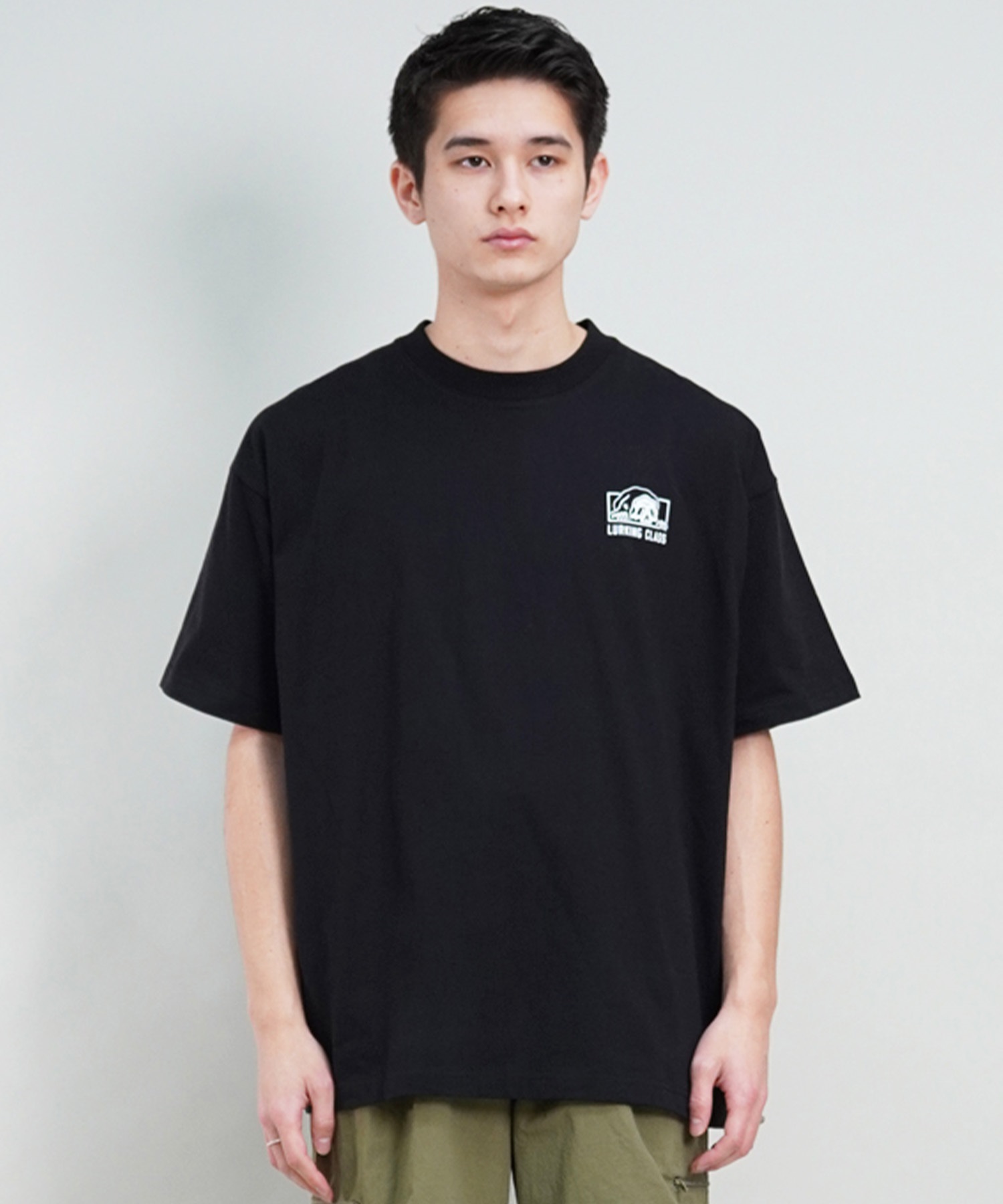 【 ムラサキスポーツ限定】LURKING CLASS ラーキングクラス メンズ 半袖 Tシャツ バックプリント レオパード柄 ST24STM15(BLACK-M)