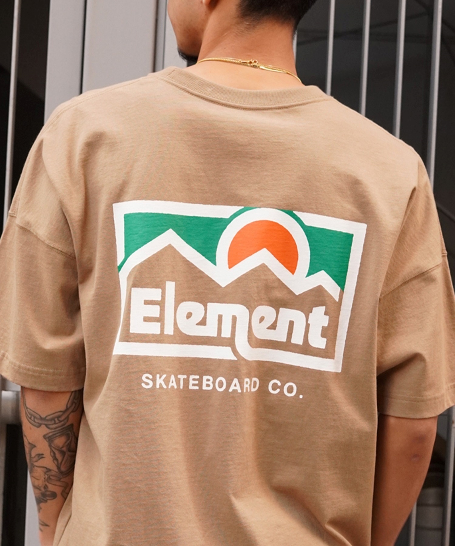 ELEMENT エレメント メンズ 半袖 Tシャツ オーバーサイズ バックプリント クルーネック BE021-223(WHT-M)