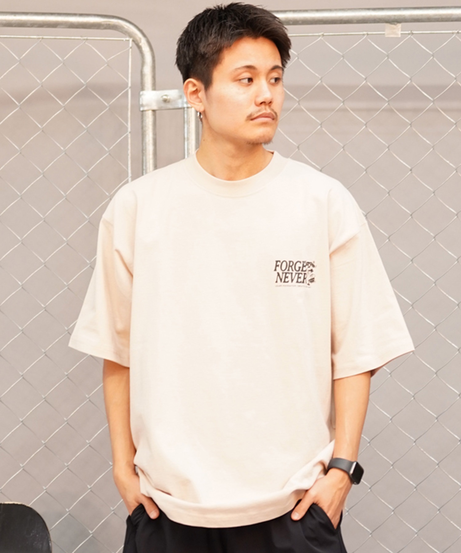 FORGET NEVER フォーゲットネバー メンズ 半袖Ｔシャツ バックプリント オーバーサイズ 242OO1ST201FN ムラサキスポーツ限定(WHT-M)