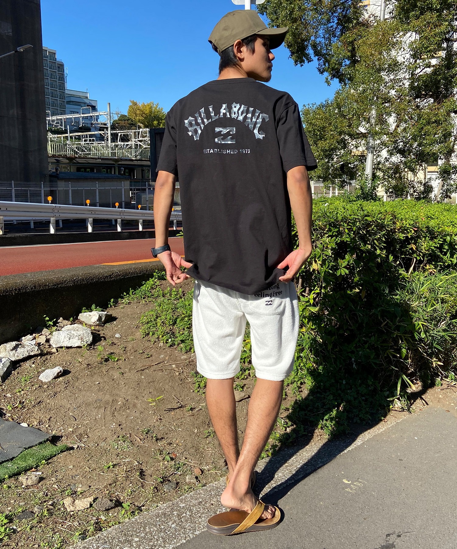 【クーポン対象】BILLABONG ビラボン LOGO BE011-202 メンズ 半袖 Tシャツ(WHT-S)