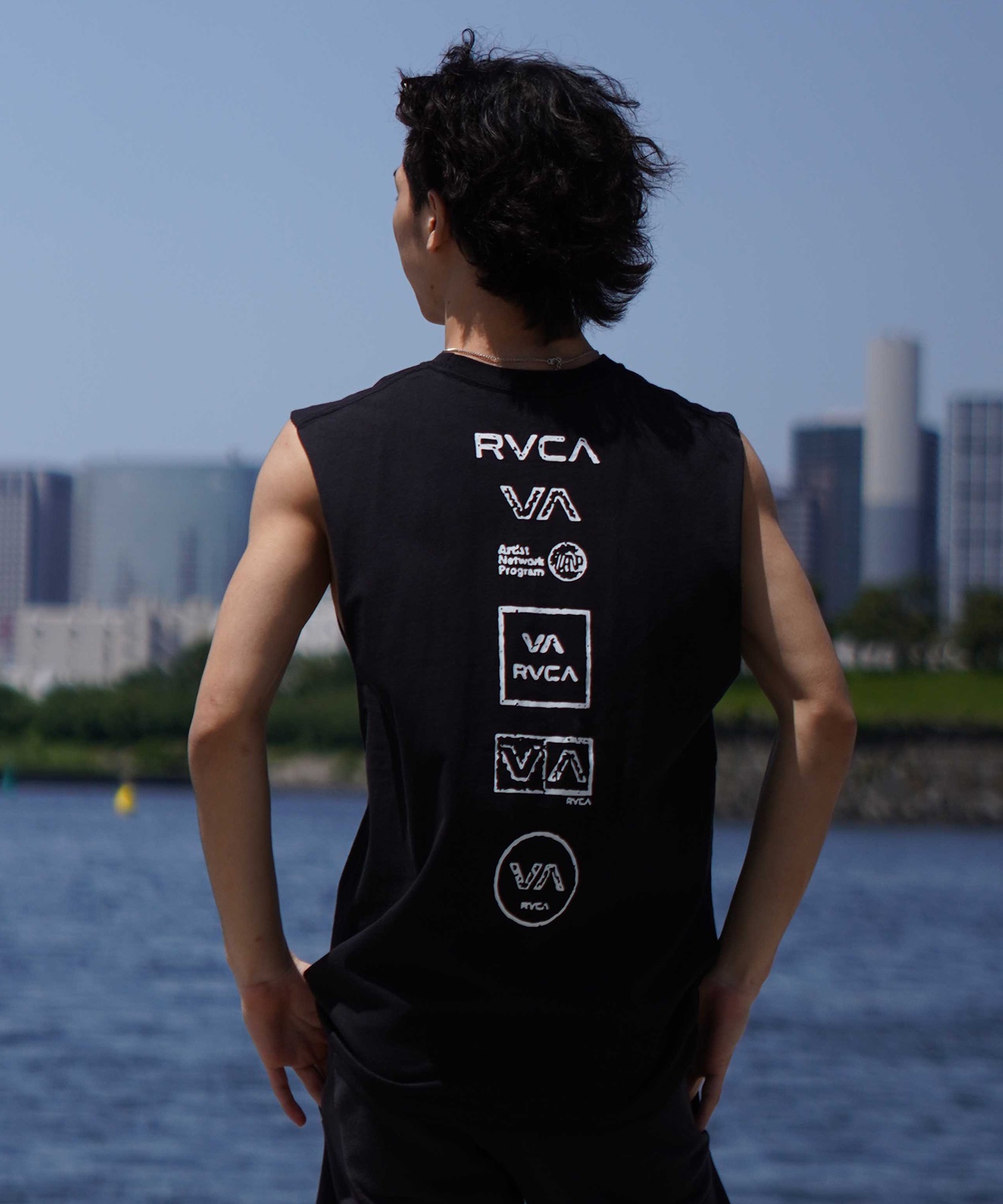 RVCA ルーカ メンズ タンクトップ カットオフ バックプリント オーバーサイズ BE04A-P35(WHT-S)