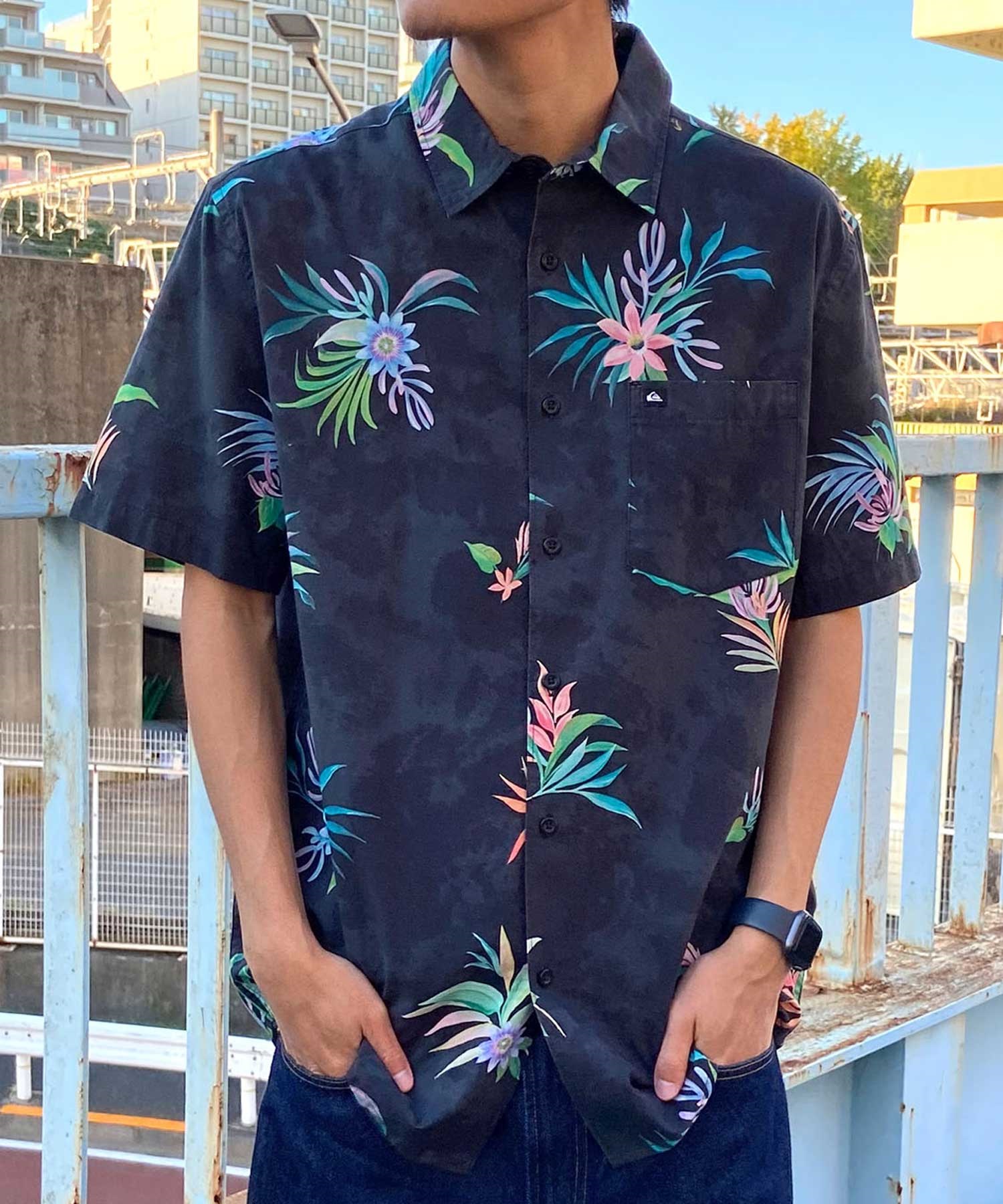 【クーポン対象】QUIKSILVER クイックシルバー メンズ 半袖 シャツ アロハシャツ 総柄 ワンポイント AQYWT03312(WEJ7-M)