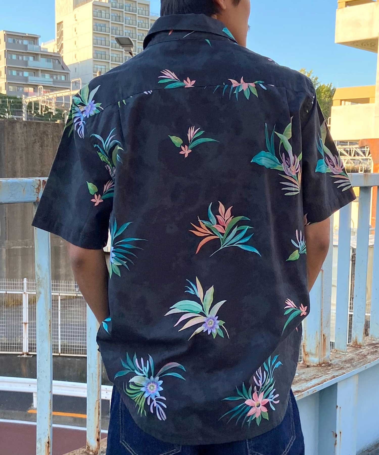 【クーポン対象】QUIKSILVER クイックシルバー メンズ 半袖 シャツ アロハシャツ 総柄 ワンポイント AQYWT03312(WEJ7-M)