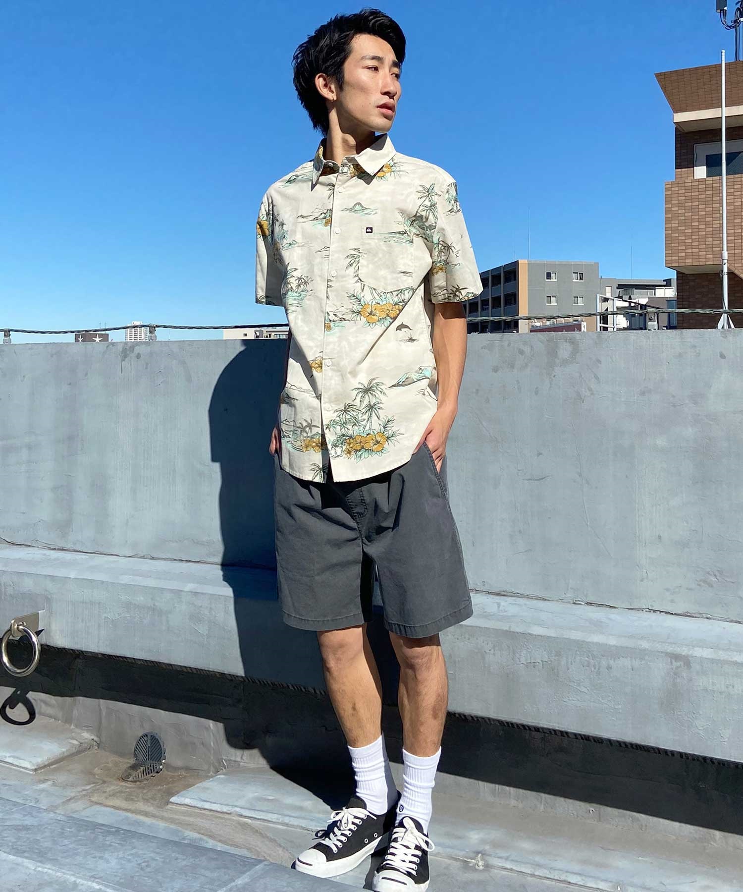 QUIKSILVER クイックシルバー メンズ 半袖 シャツ アロハシャツ 総柄 ワンポイント AQYWT03312(WEJ7-M)