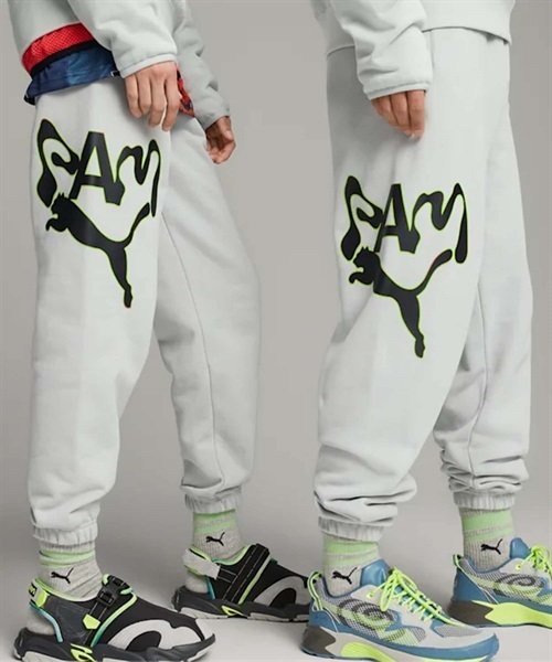 PUMA プーマ x PERKS AND MINI GRAPHIC SWEAT PANTS グラフィック