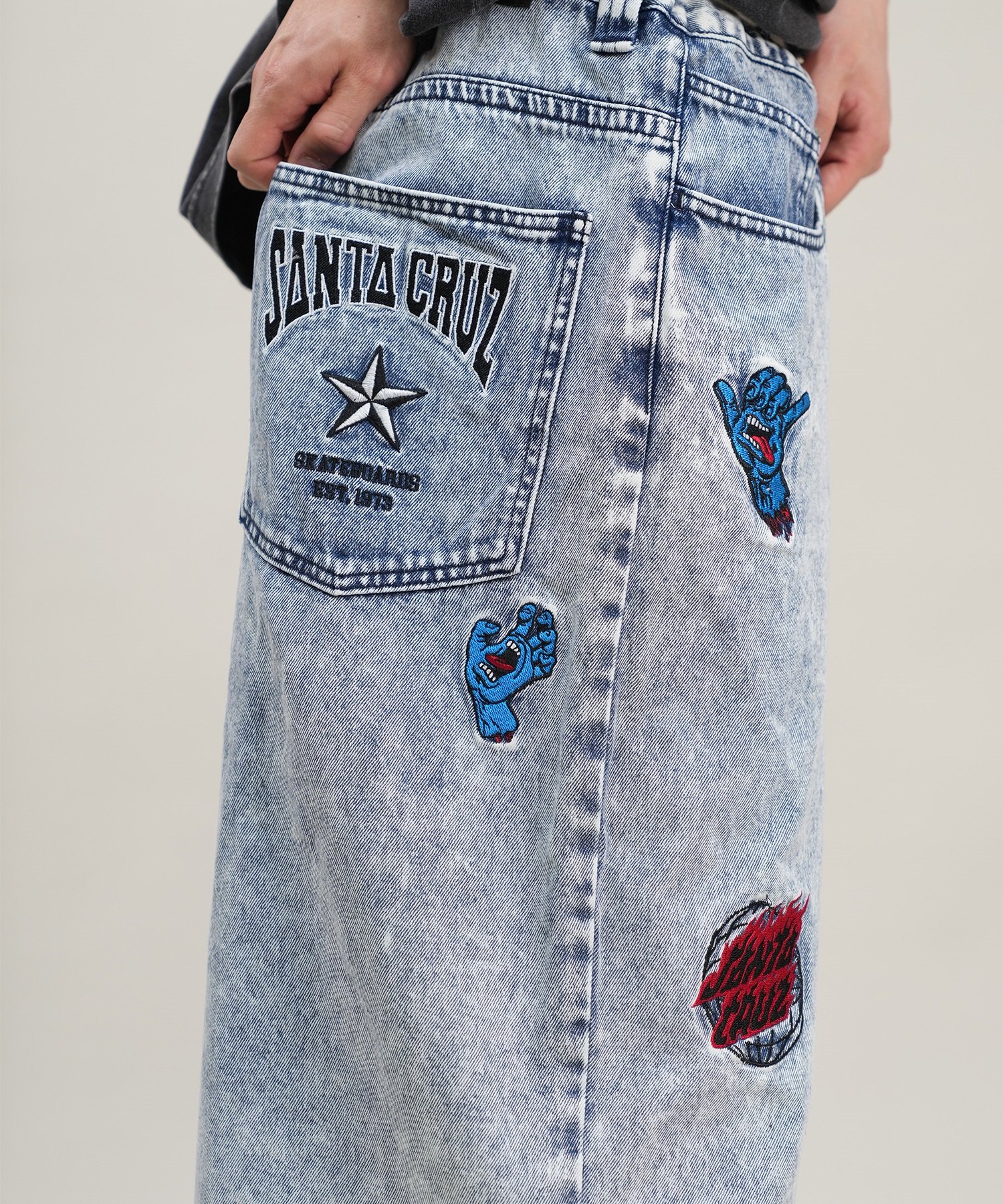 SANTACRUZ サンタクルーズ ショートパンツ メンズ デニムショーツ ロング丈 Patches Jeans 2.0 Shorts 502242502 ムラサキスポーツ限定(BKSTW-M)