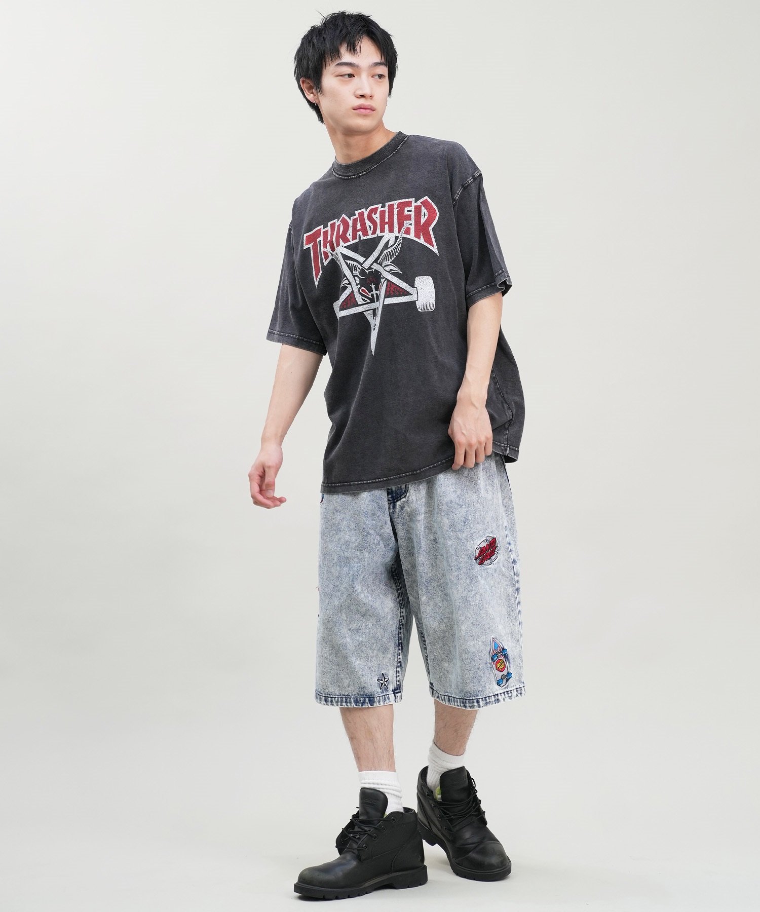 SANTACRUZ サンタクルーズ ショートパンツ メンズ デニムショーツ ロング丈 Patches Jeans 2.0 Shorts 502242502 ムラサキスポーツ限定(BKSTW-M)