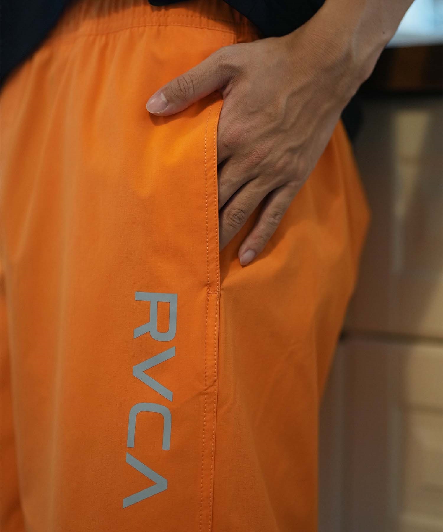 RVCA ルーカ ボードショーツ 水着 メンズ サーフトランクス 水陸両用 ショートパンツ ストレッチ 17インチ BE04A-532(ORG-S)