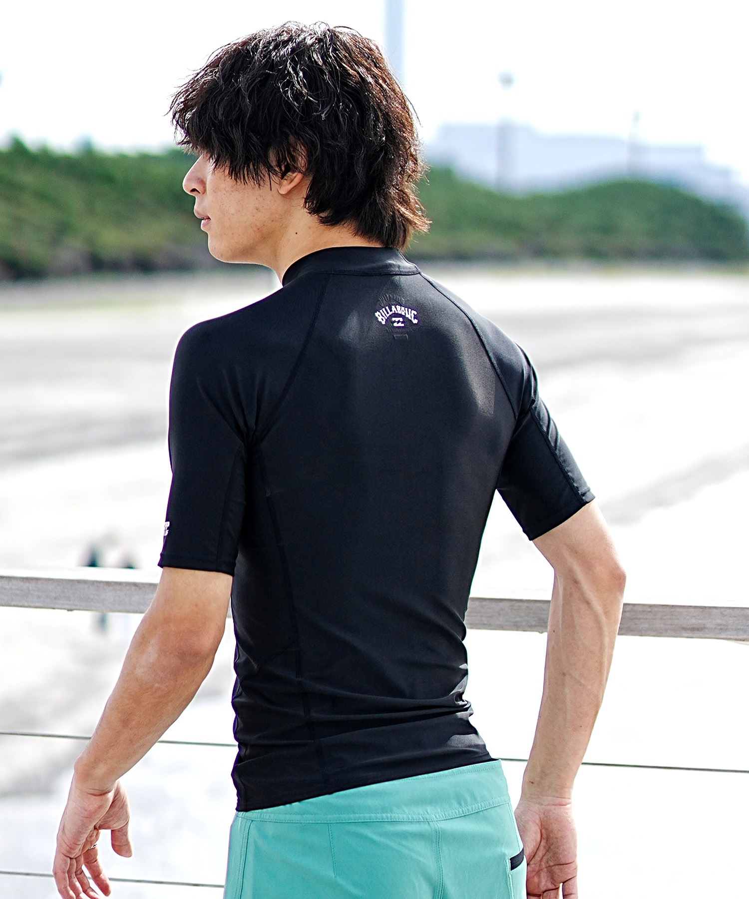 BILLABONG ビラボン 半袖ラッシュガード Tシャツ グレー BC011z26 サイズXL - スポーツ別