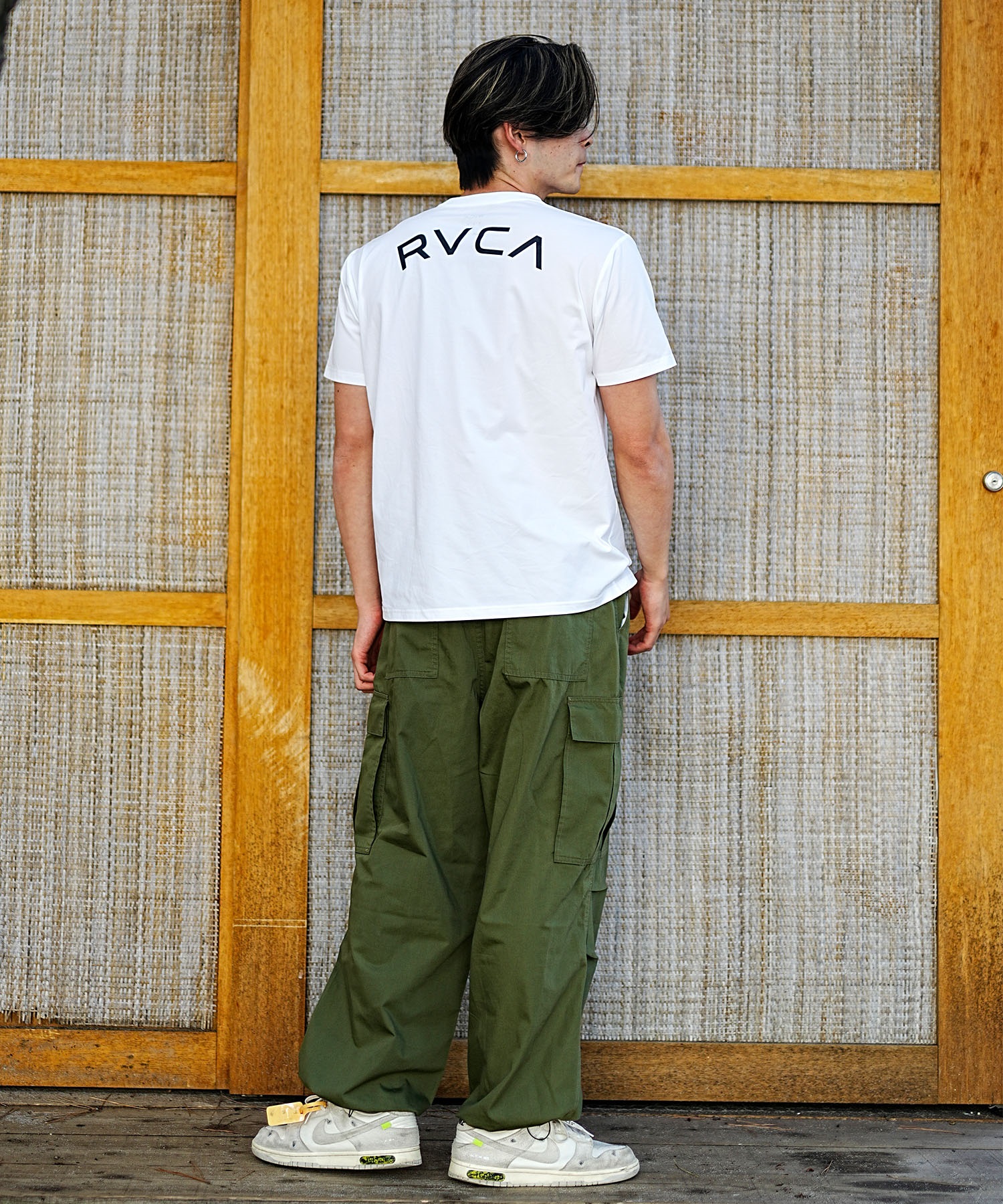 【クーポン対象】RVCA ルーカ メンズ ラッシュガード 半袖 Tシャツ ユーティリティ 水陸両用 バックプリント BE041-802(WHT-S)
