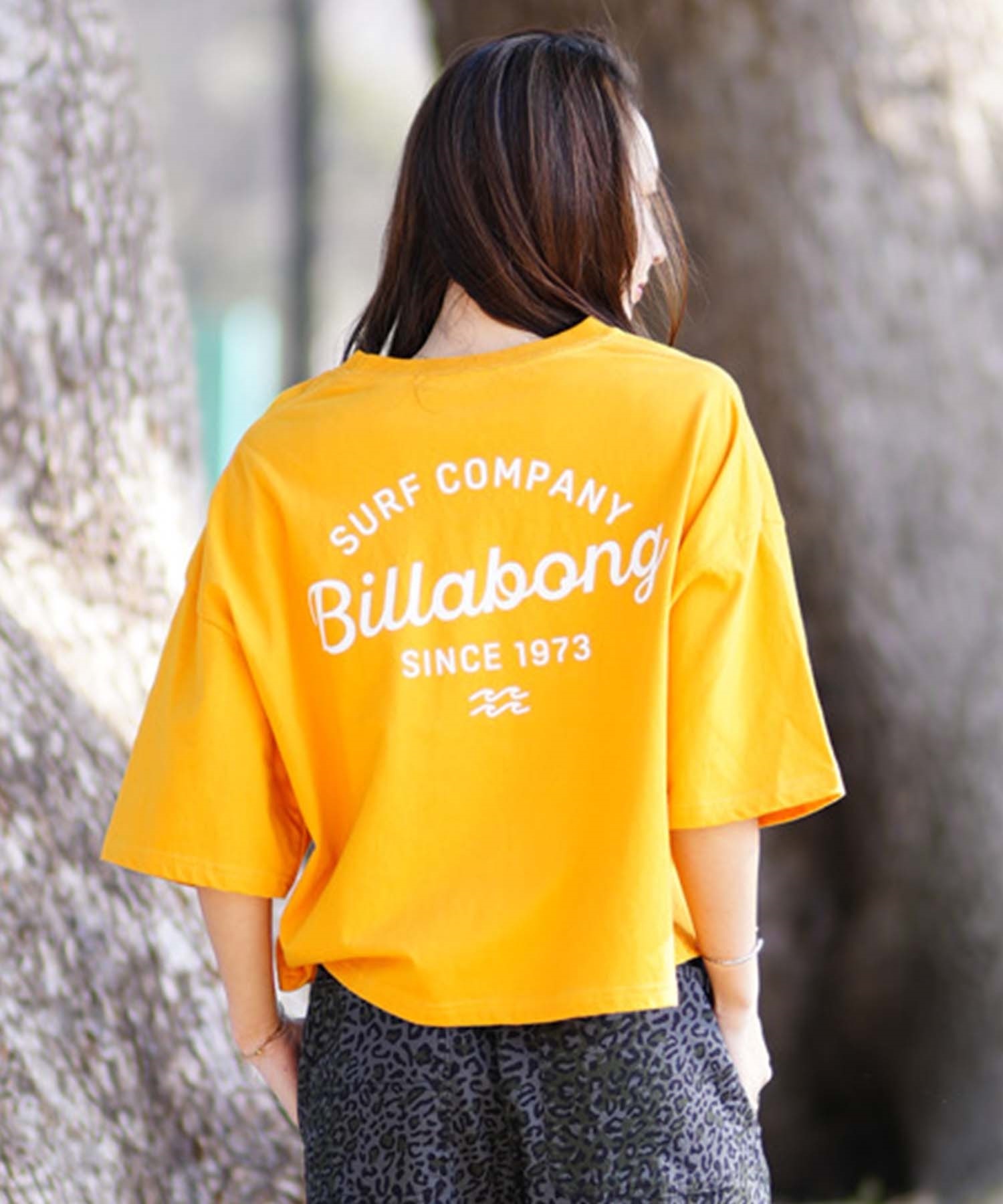 【クーポン対象】BILLABONG ビラボン ARCH LOGO CROPPED TEE レディース 半袖Tシャツ ルーズシルエット クロップド丈 BE013-204(NKL0-M)