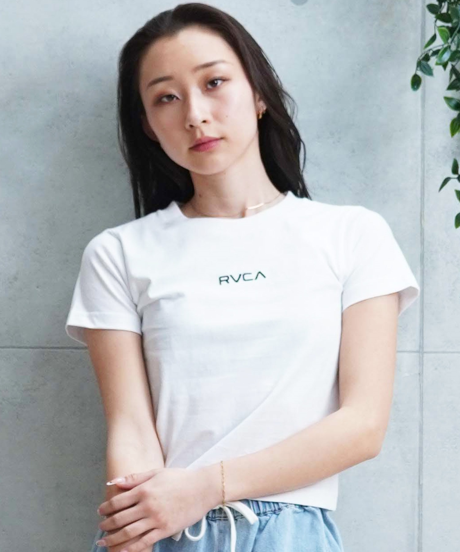 【クーポン対象】RVCA ルーカ レディース 半袖Tシャツ チビT ブランドロゴ BE043-222(BLK-S)