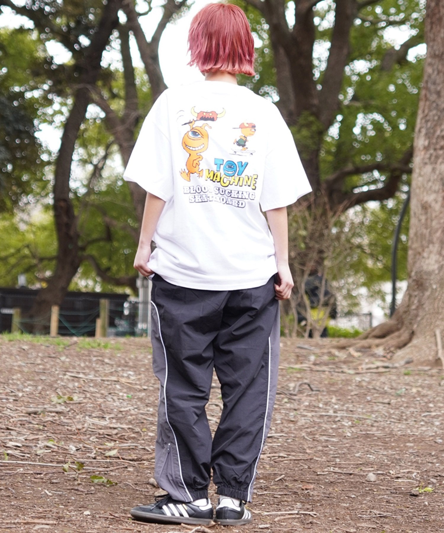 【ムラサキスポーツ限定】 TOY MACHINE トイマシーン レディース 半袖 Tシャツ オーバーサイズ DESI LTD MTMSEST14(WHITE-M)