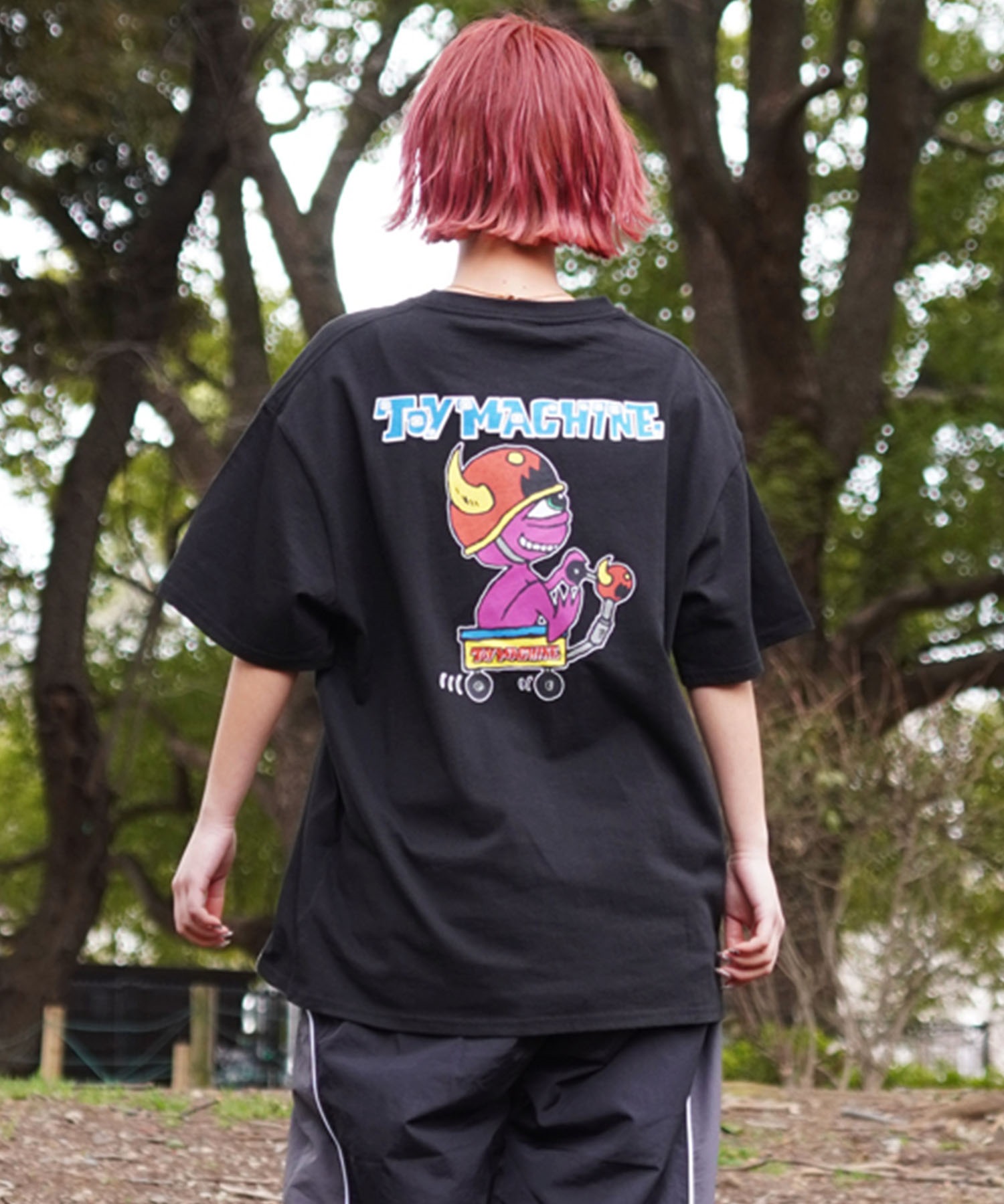 【ムラサキスポーツ限定】 TOY MACHINE トイマシーン レディース 半袖 Tシャツ オーバーサイズ DESI LTD MTMSEST15(WHITE-M)