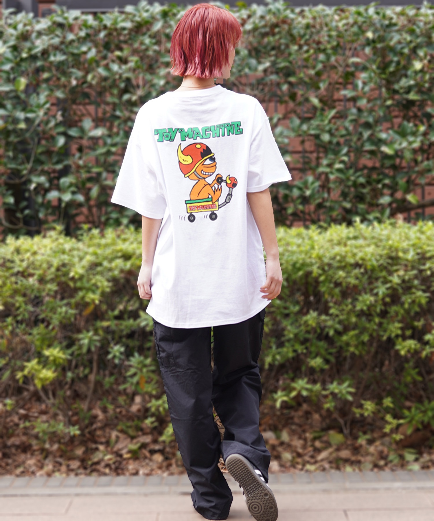 【ムラサキスポーツ限定】 TOY MACHINE トイマシーン レディース 半袖 Tシャツ オーバーサイズ DESI LTD MTMSEST15(WHITE-M)