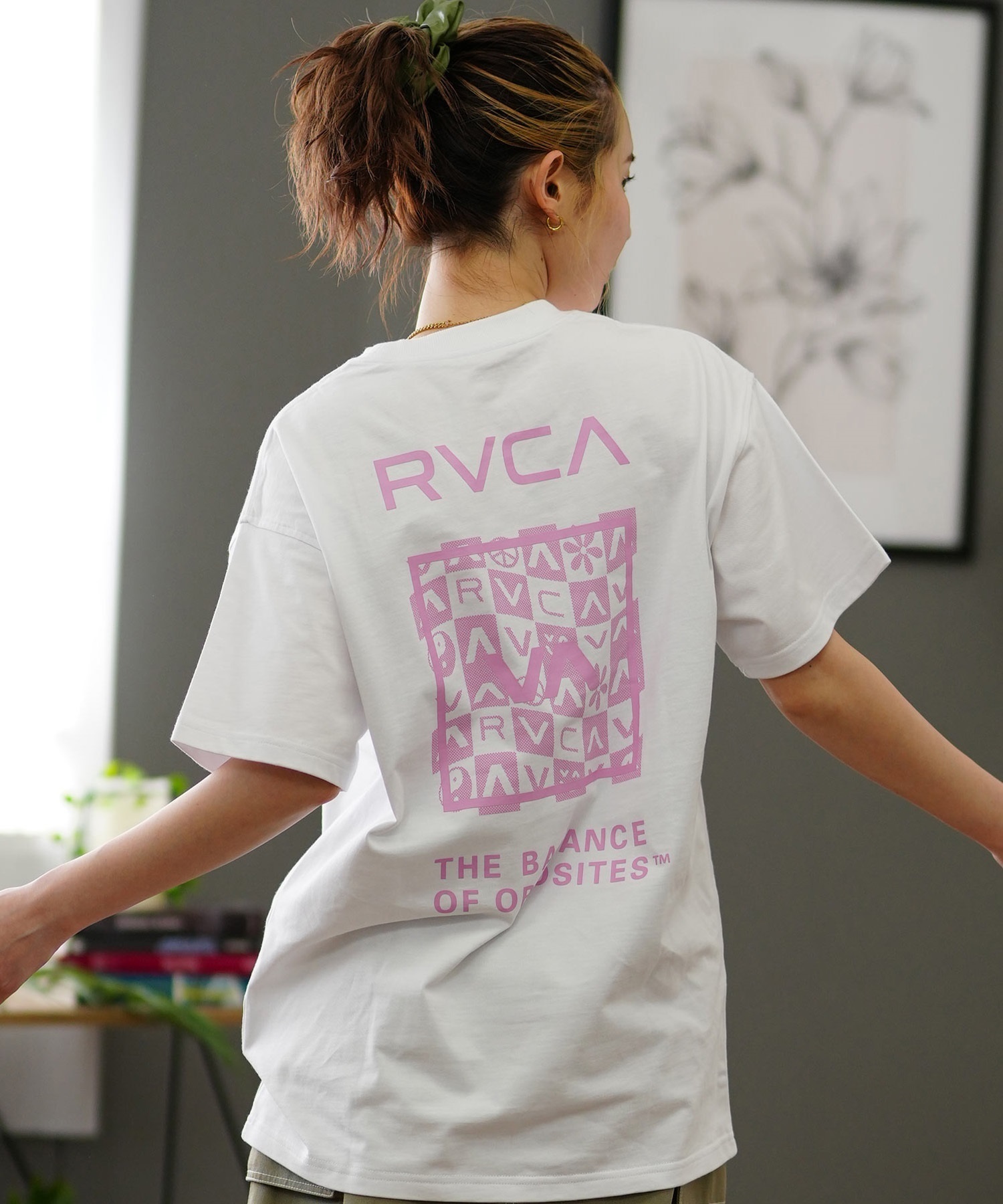 【クーポン対象】RVCA ルーカ バックプリントTシャツ レディース 半袖 Tシャツ オーバーサイズ BE04C-P21(WOG-S)