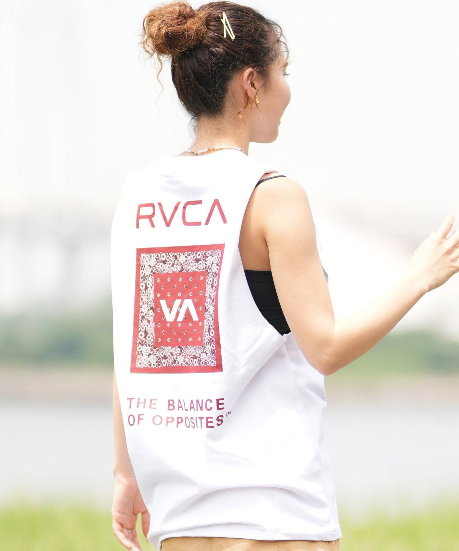 RVCA ルーカ タンクトップ レディース バックプリント FLOWER BANDANA CUTOFF TANKTOP E04C-P35(WHTR-M)