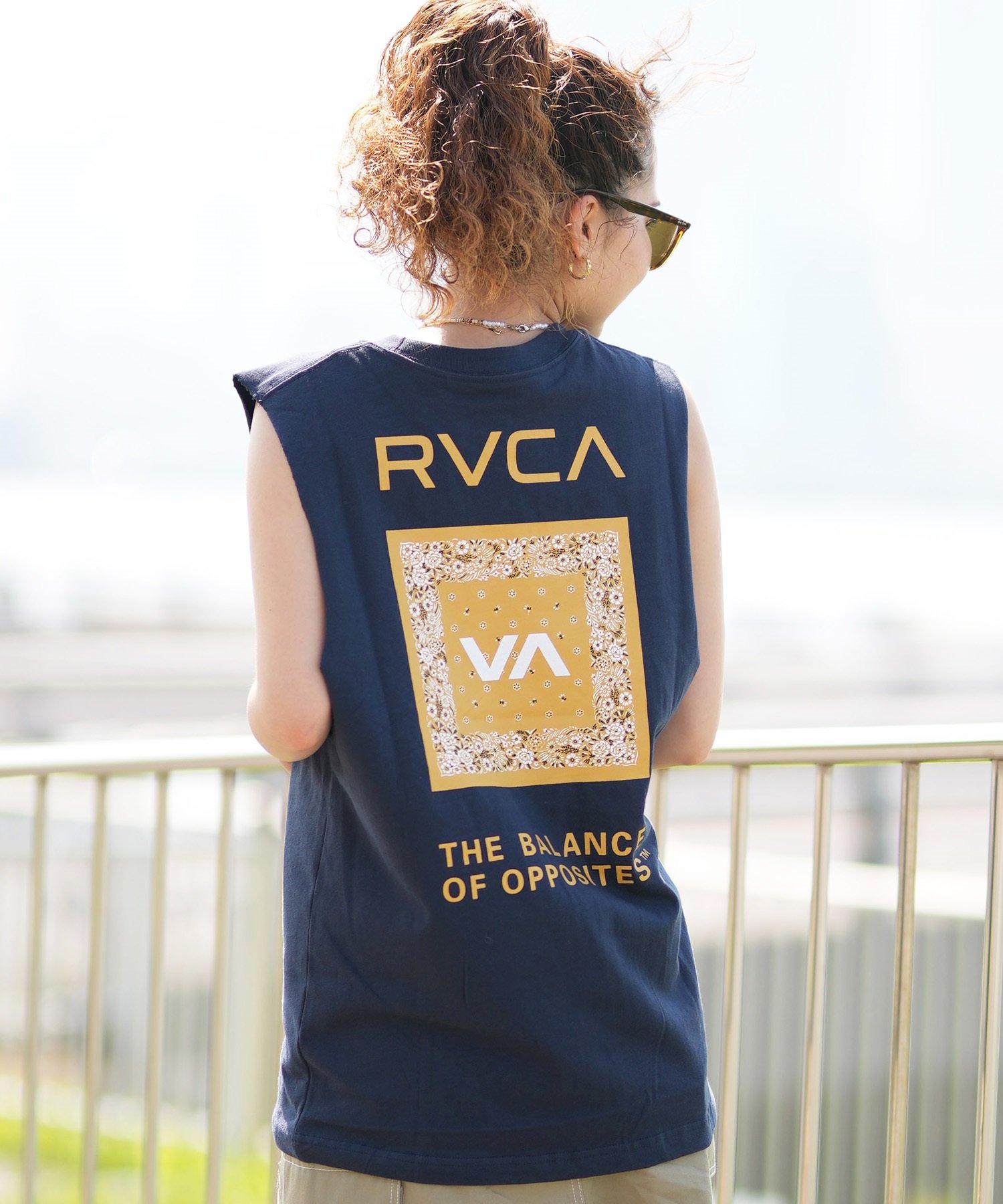 RVCA ルーカ タンクトップ レディース バックプリント FLOWER BANDANA CUTOFF TANKTOP E04C-P35(WHTR-M)