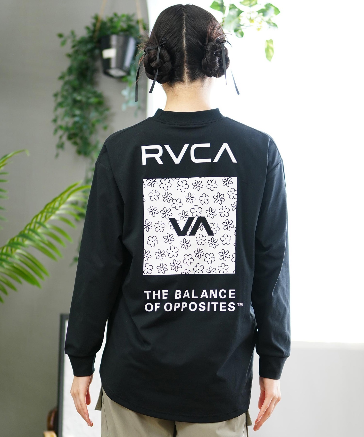 RVCA ルーカ レディース ラッシュガード Tシャツ 長袖 ロンT バックプリント 水陸両用 ユーティリティ UVカット BE04C-P81(WHT-M)
