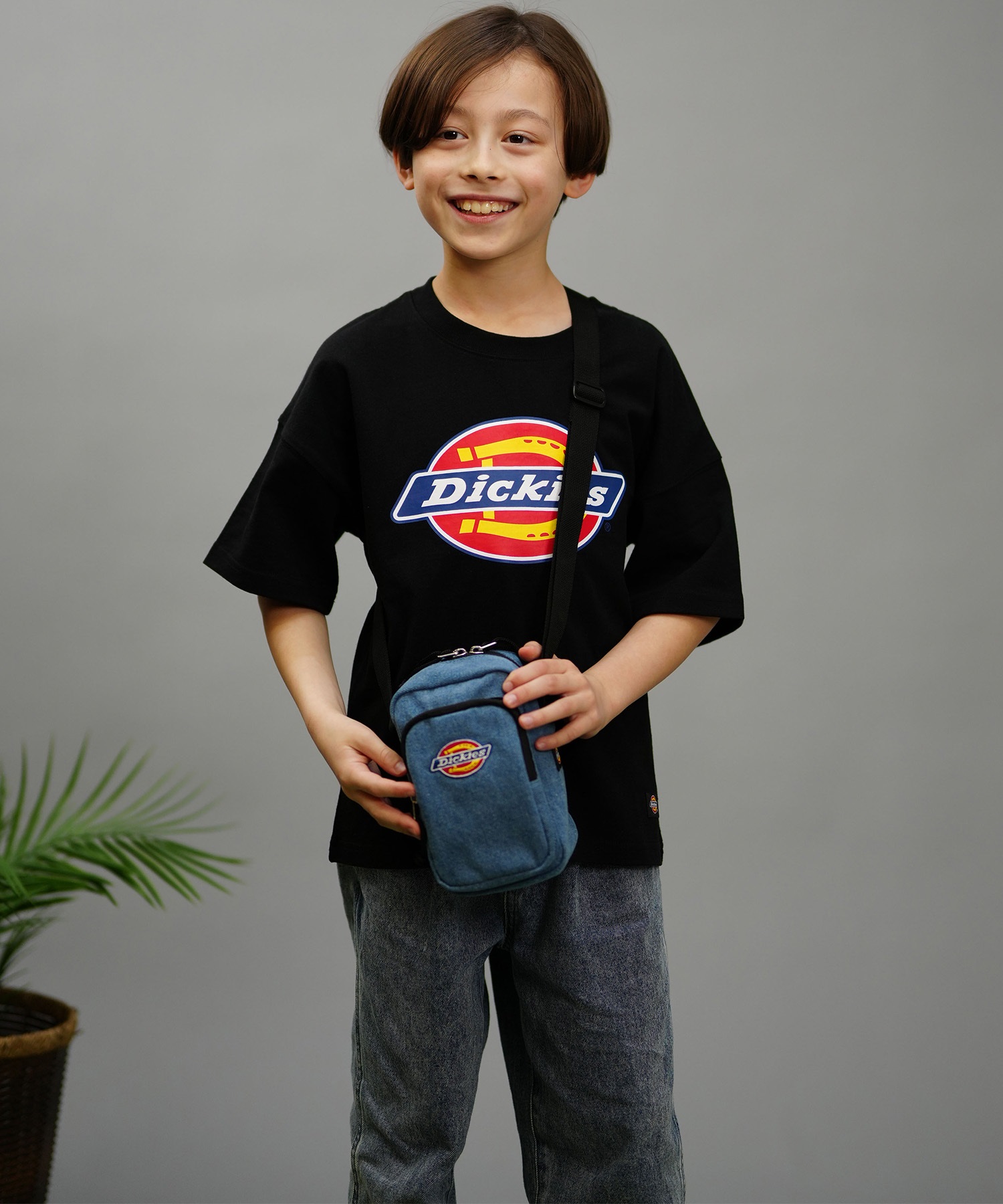 Dickies ディッキーズ バッグ キッズ ミニショルダーバッグ 80572300(80BK-FREE)