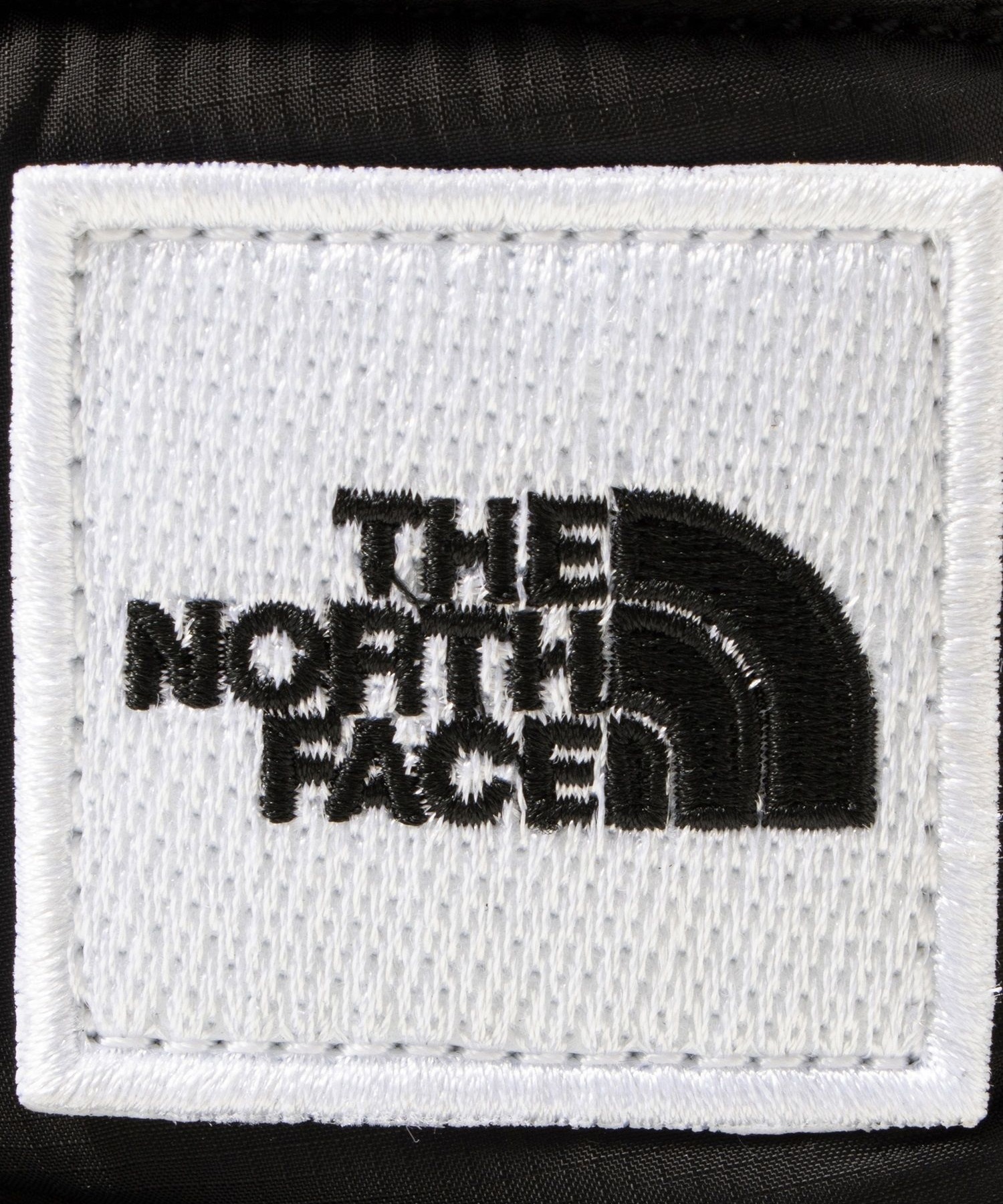 THE NORTH FACE/ザ・ノース・フェイス ヌプシ ブーティ ロゴ ショート キッズ ウィンターブーツ 防水 ブラック NFJ52280 KW(KW-14.0cm)