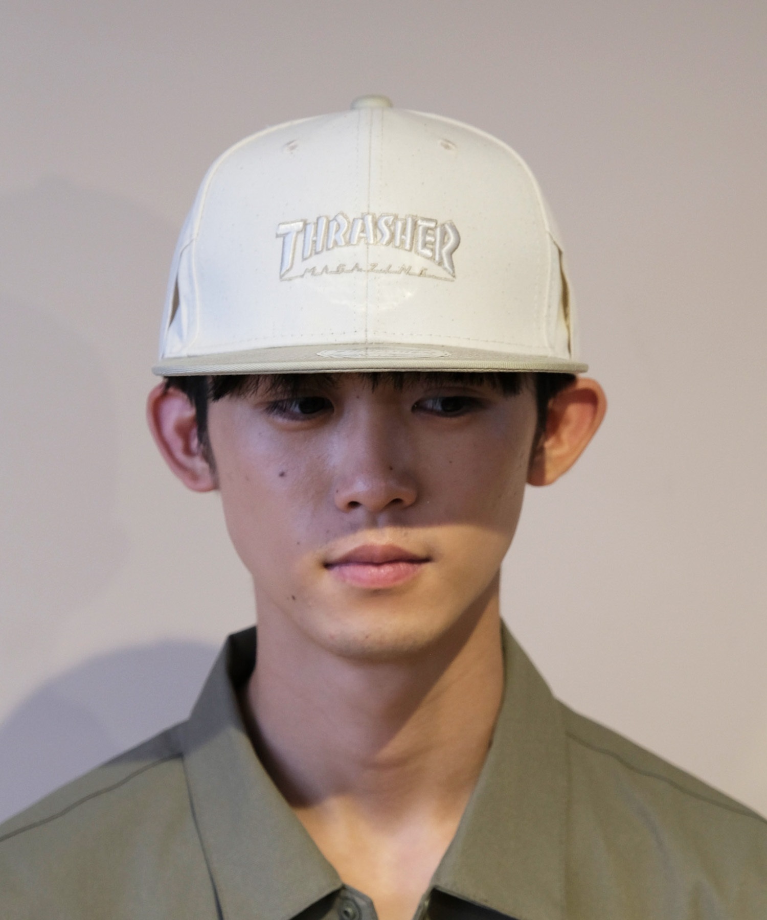 THRASHER スラッシャー キャップ MAG LOGO フラットバイザー サングラスホルダー付 24TH-C01(ONECOLOR-FREE)