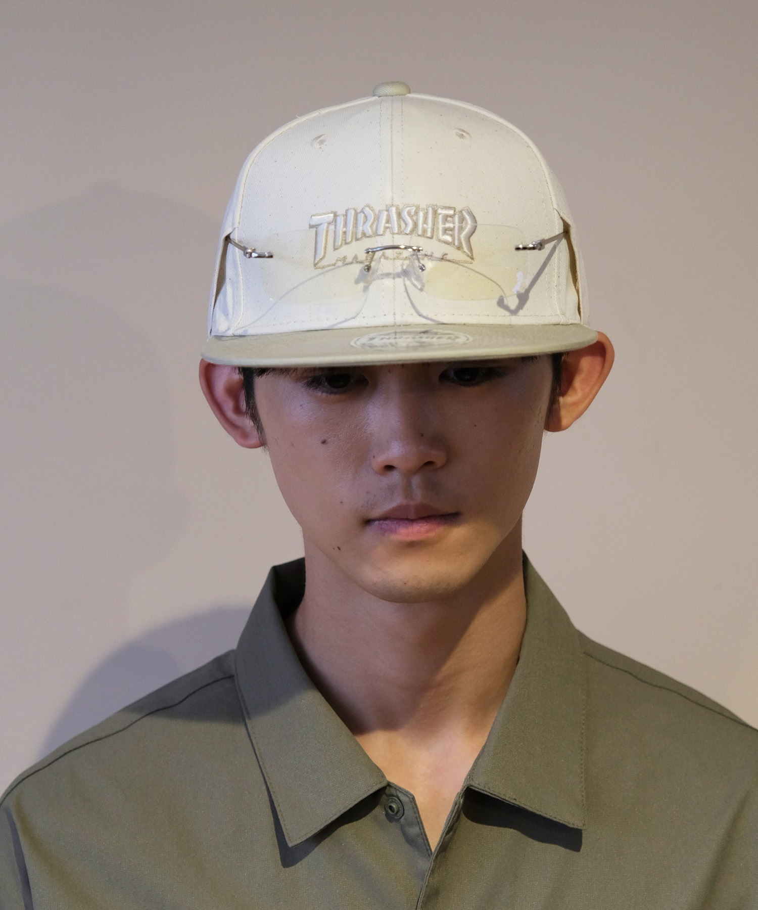 THRASHER スラッシャー キャップ MAG LOGO フラットバイザー サングラスホルダー付 24TH-C01(ONECOLOR-FREE)