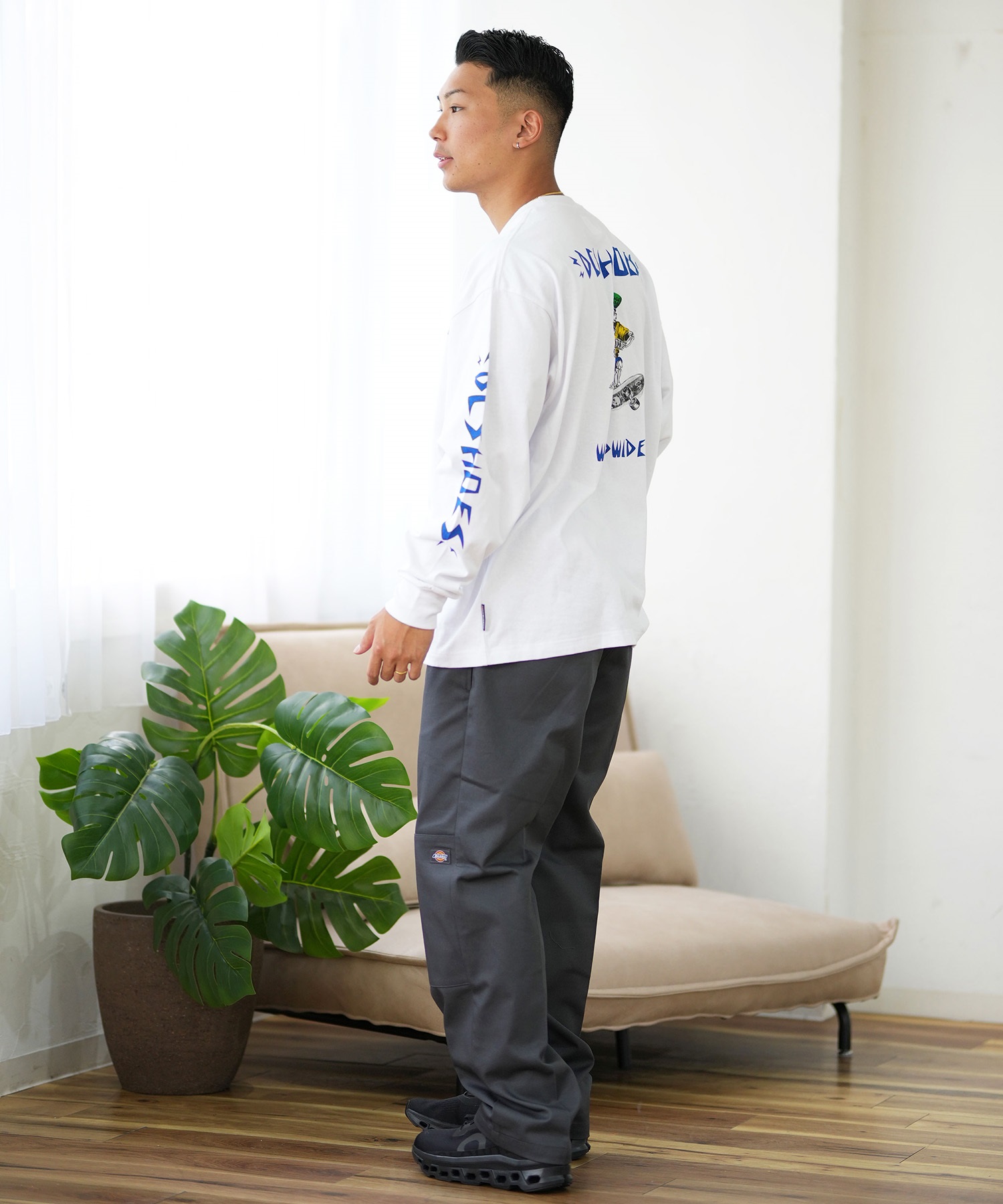 DC ディーシー 長袖 Tシャツ メンズ ロンT バックプリント スリーブロゴ ルーズシルエット DLT244076(WHT-M)