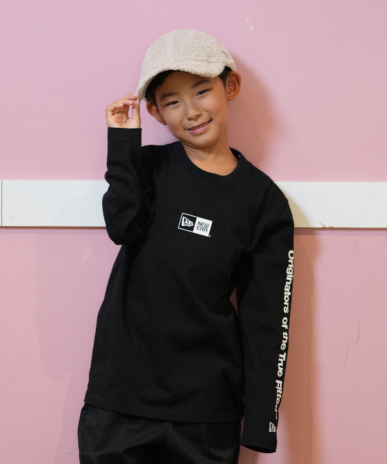 NEW ERA ニューエラ 長袖 Tシャツ キッズ ロンT 袖ロゴ Youth 長袖 コットン Tシャツ Originators of the  True Fitted ブラック 14325132 ロングスリーブ｜ムラサキスポーツオンラインストア 通販